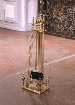 Ensemble d'outils « Serviteur » de cinq pièces en bronze français du milieu du siècle dernier