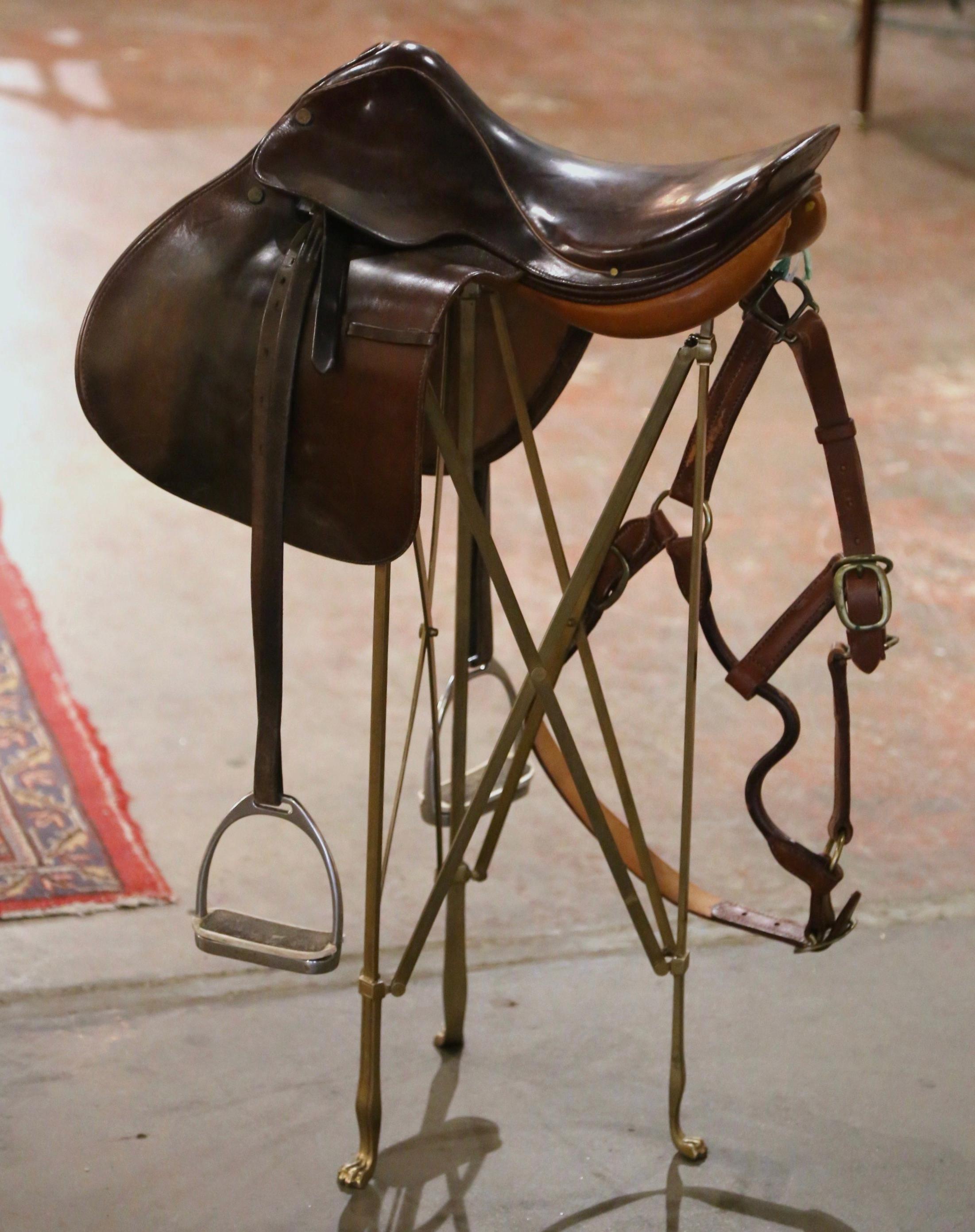 Midcentury English Brown Leather Horse Polo Saddle In Excellent Condition In Dallas, TX