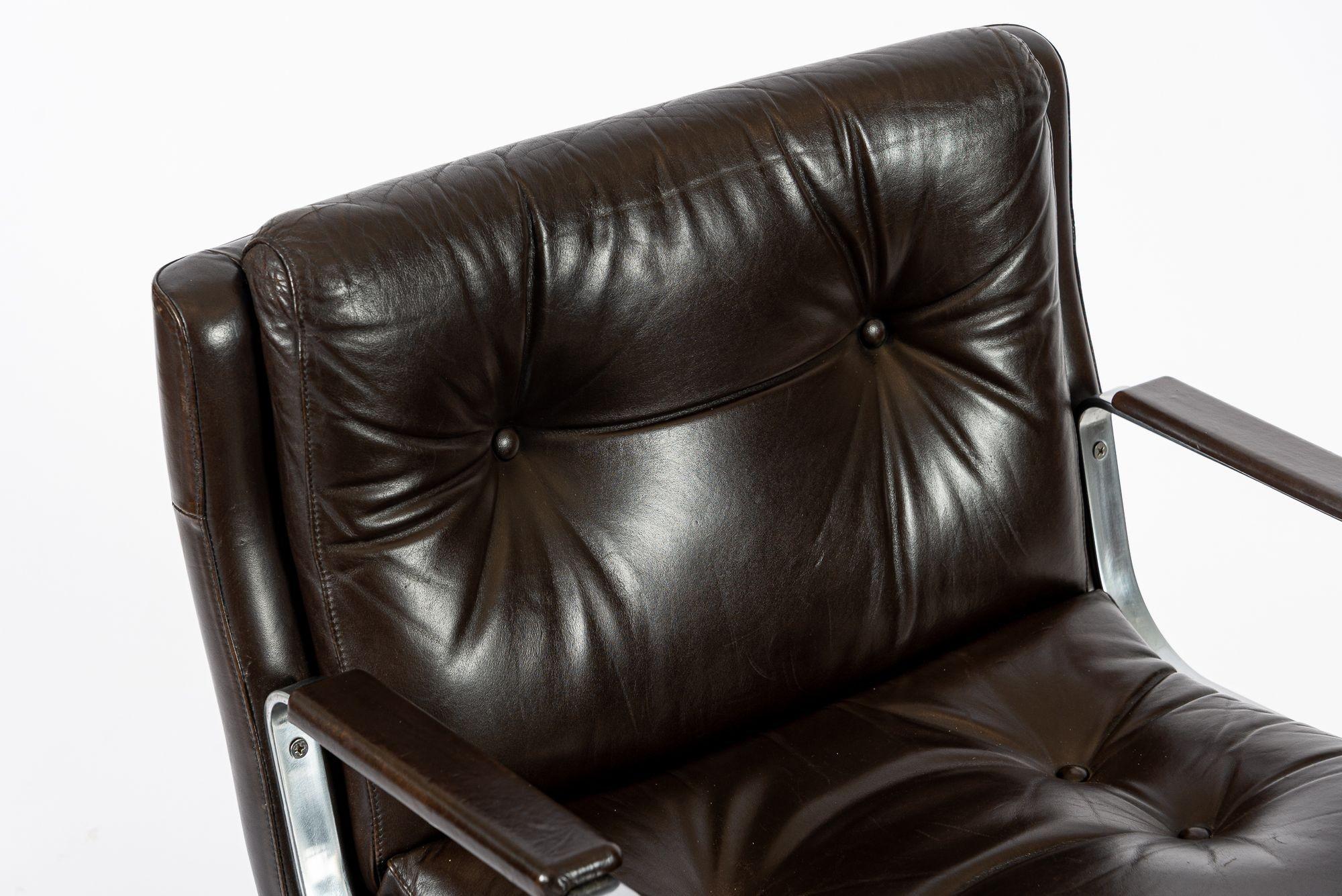 Mid Century French Brown Leather Lounge Chairs by Raphael Raffel 1970s en vente 8