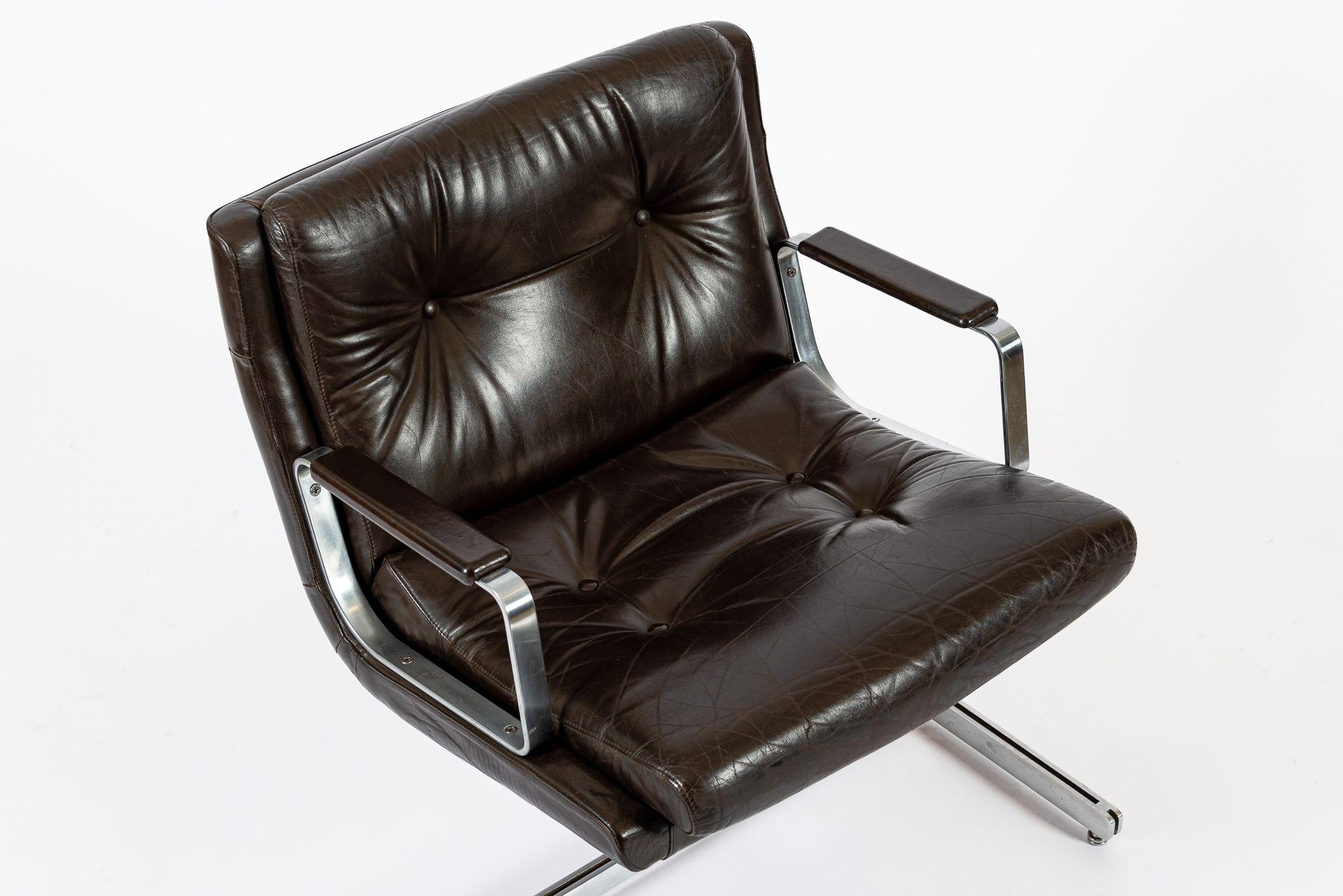 Mid Century French Brown Leather Lounge Chairs by Raphael Raffel 1970s en vente 11