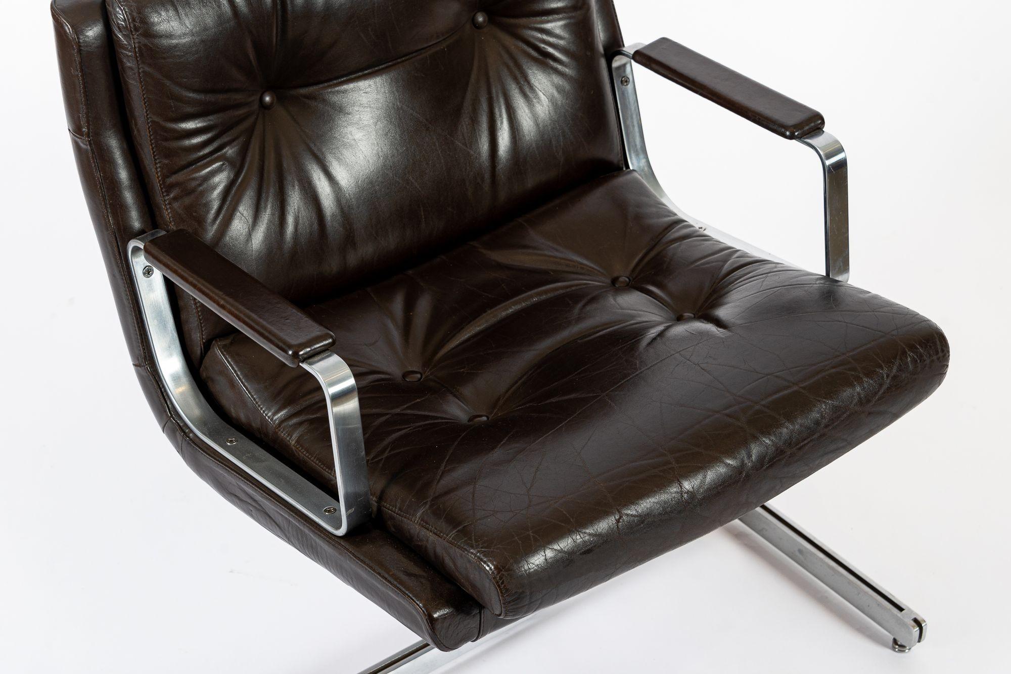 Mid Century French Brown Leather Lounge Chairs by Raphael Raffel 1970s en vente 13