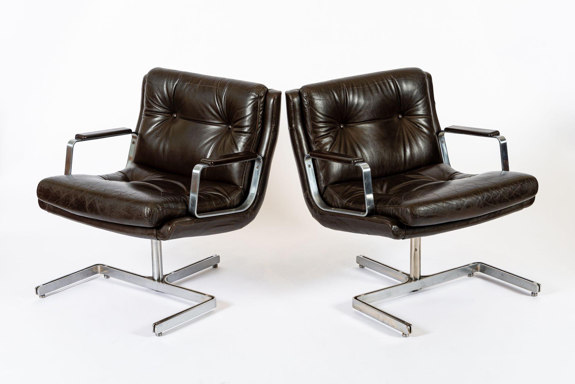 Mid-Century Modern Mid Century French Brown Leather Lounge Chairs by Raphael Raffel 1970s en vente