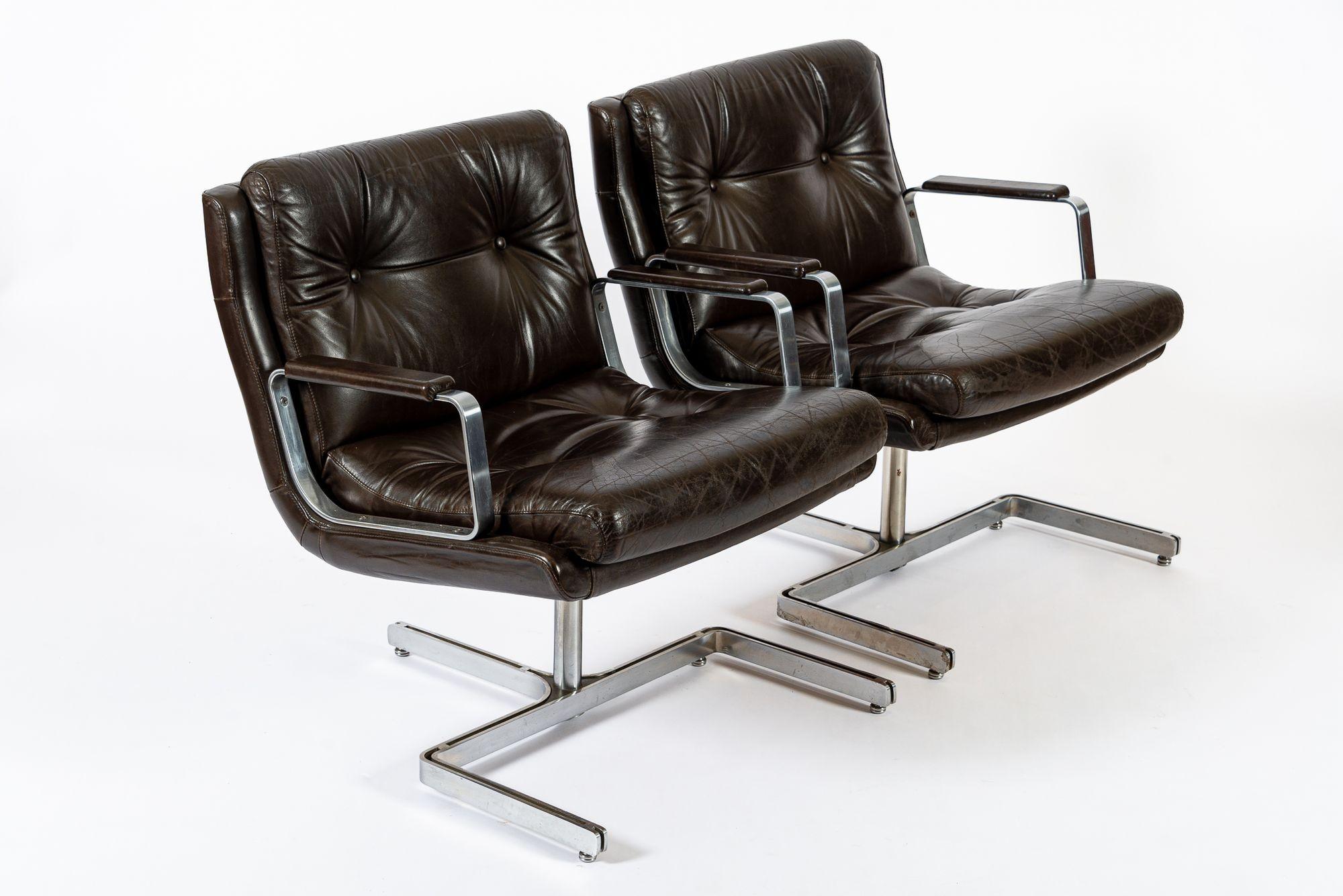 Mid Century French Brown Leather Lounge Chairs by Raphael Raffel 1970s en vente 1