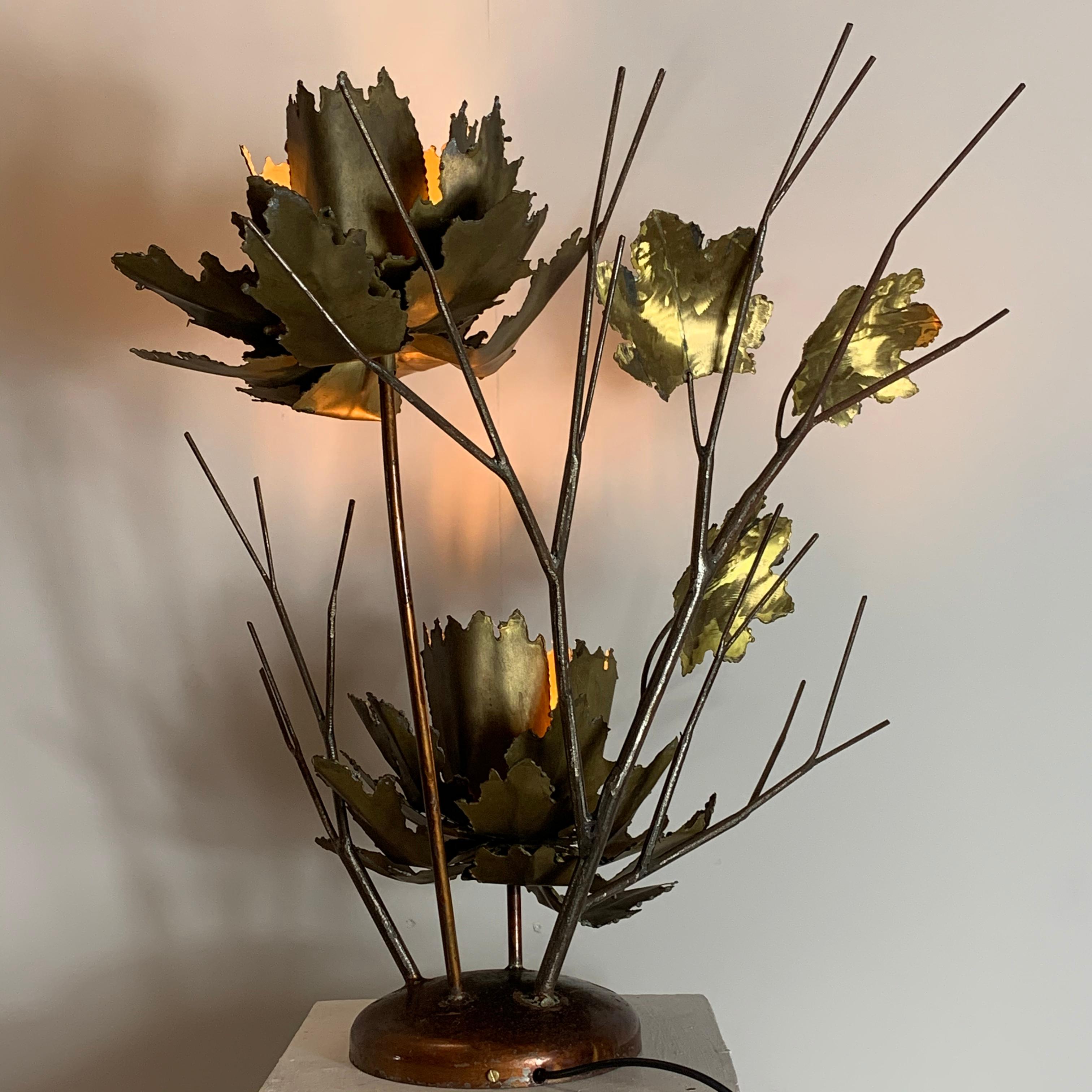 Mid Century French Brutalist Flower Lamp 5