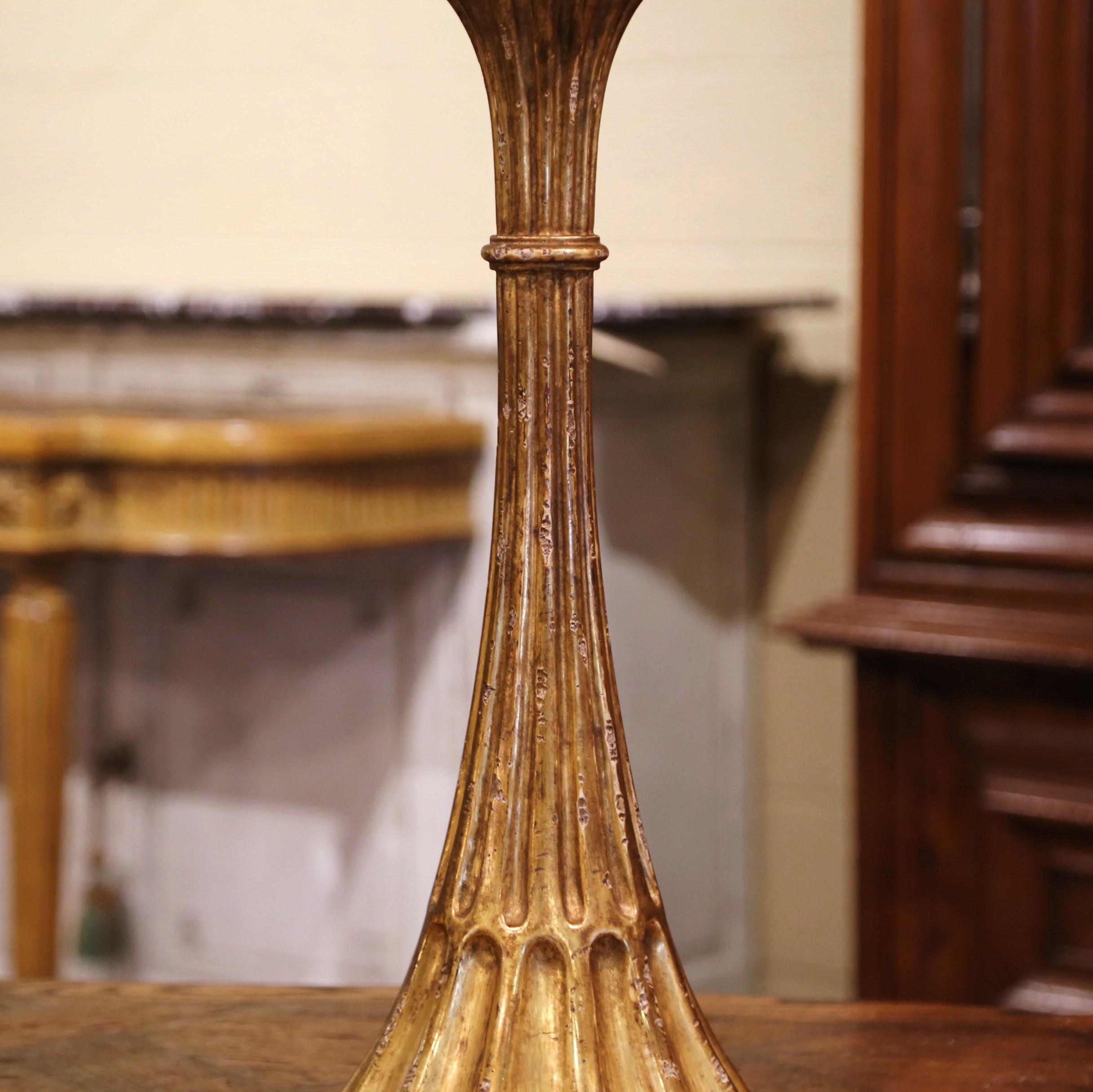 Mid-Century French Carved Giltwood Table Lamp with Custom Shade For Sale 4