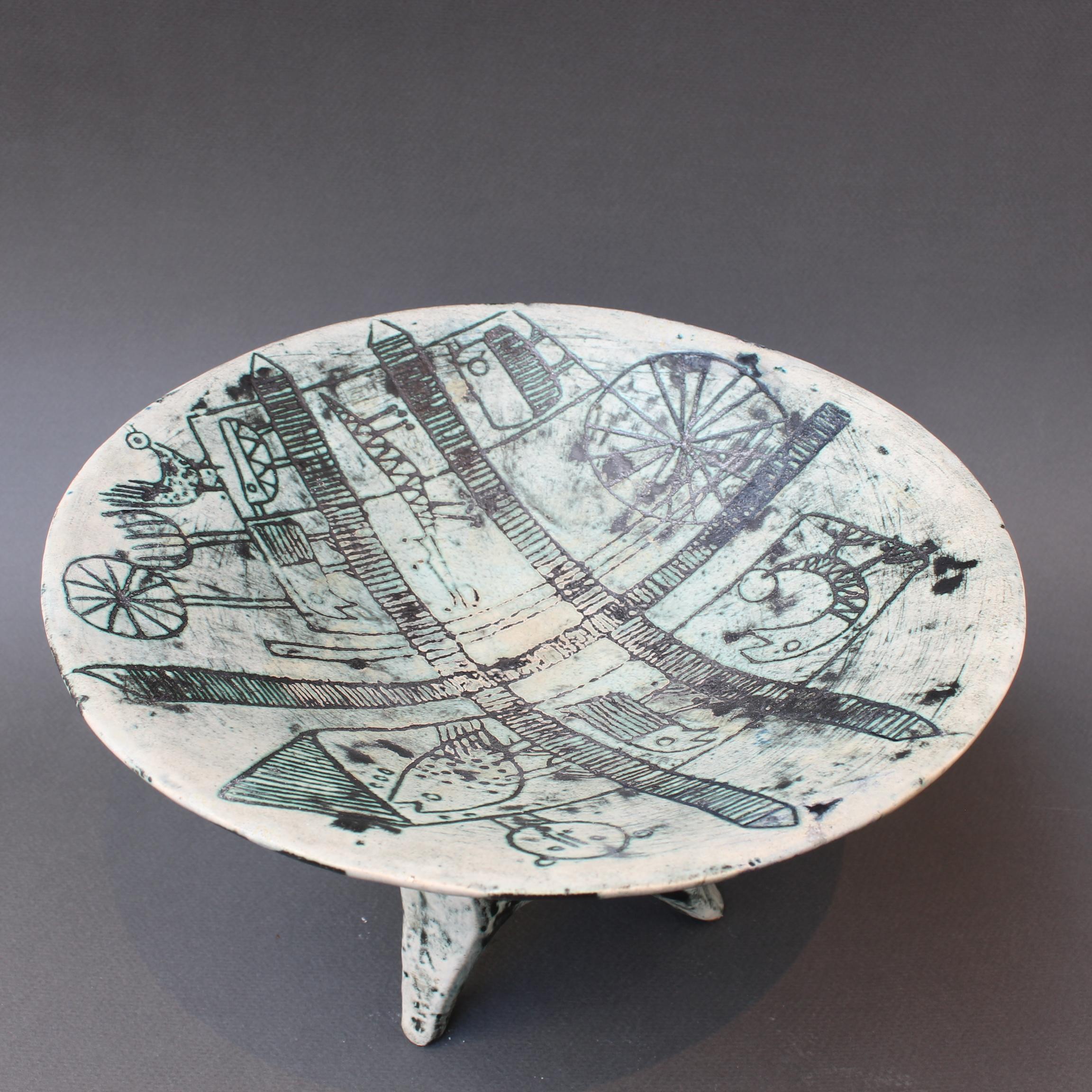 Metà XX secolo Ciotola in ceramica francese di metà secolo su supporto a treppiede di Jacques Blin, circa anni '50 in vendita
