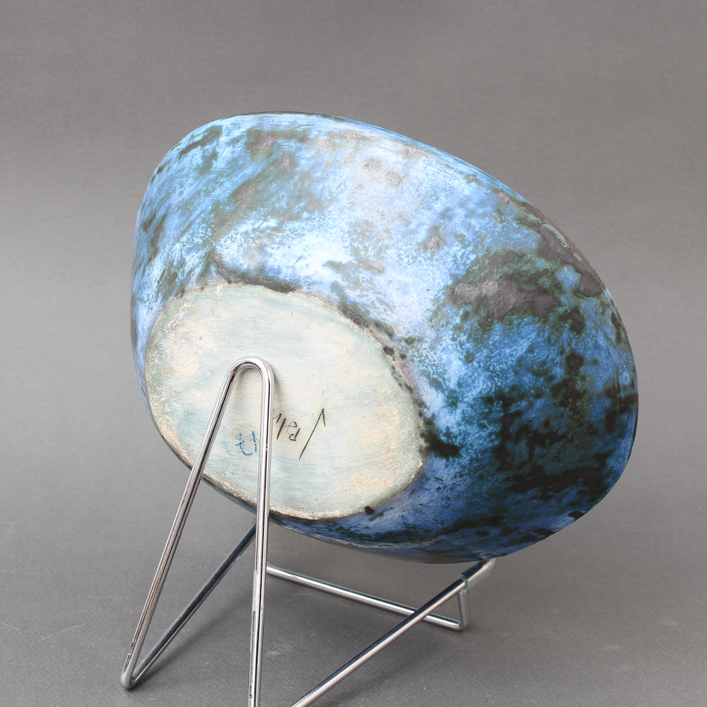 Ceramica Ciotola decorativa in ceramica francese di metà secolo di Jacques Blin (circa anni '50) in vendita