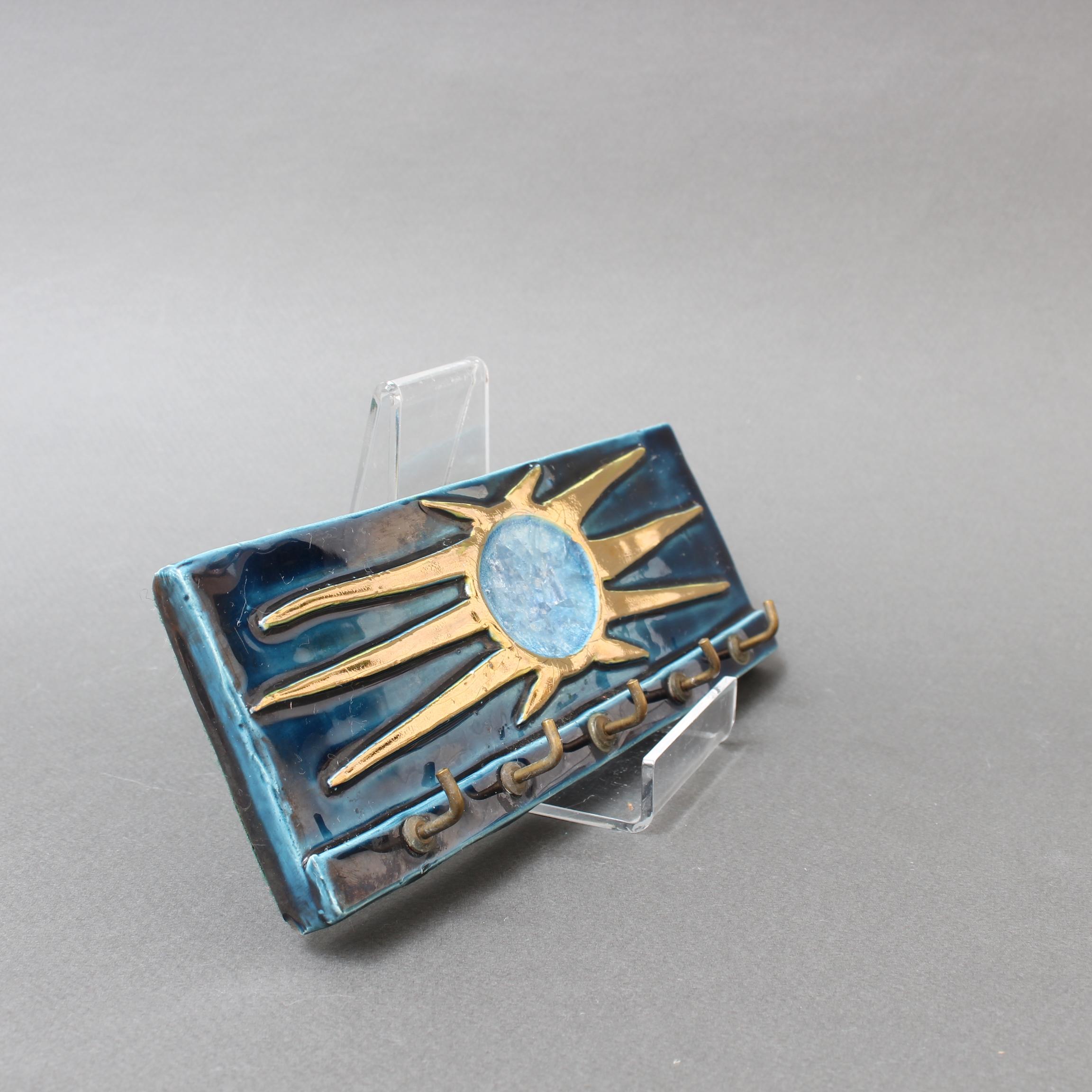 Français Porte-clés ou porte-bijoux en céramique français du milieu du siècle dernier:: par Mithé Espelt:: vers les années 1960