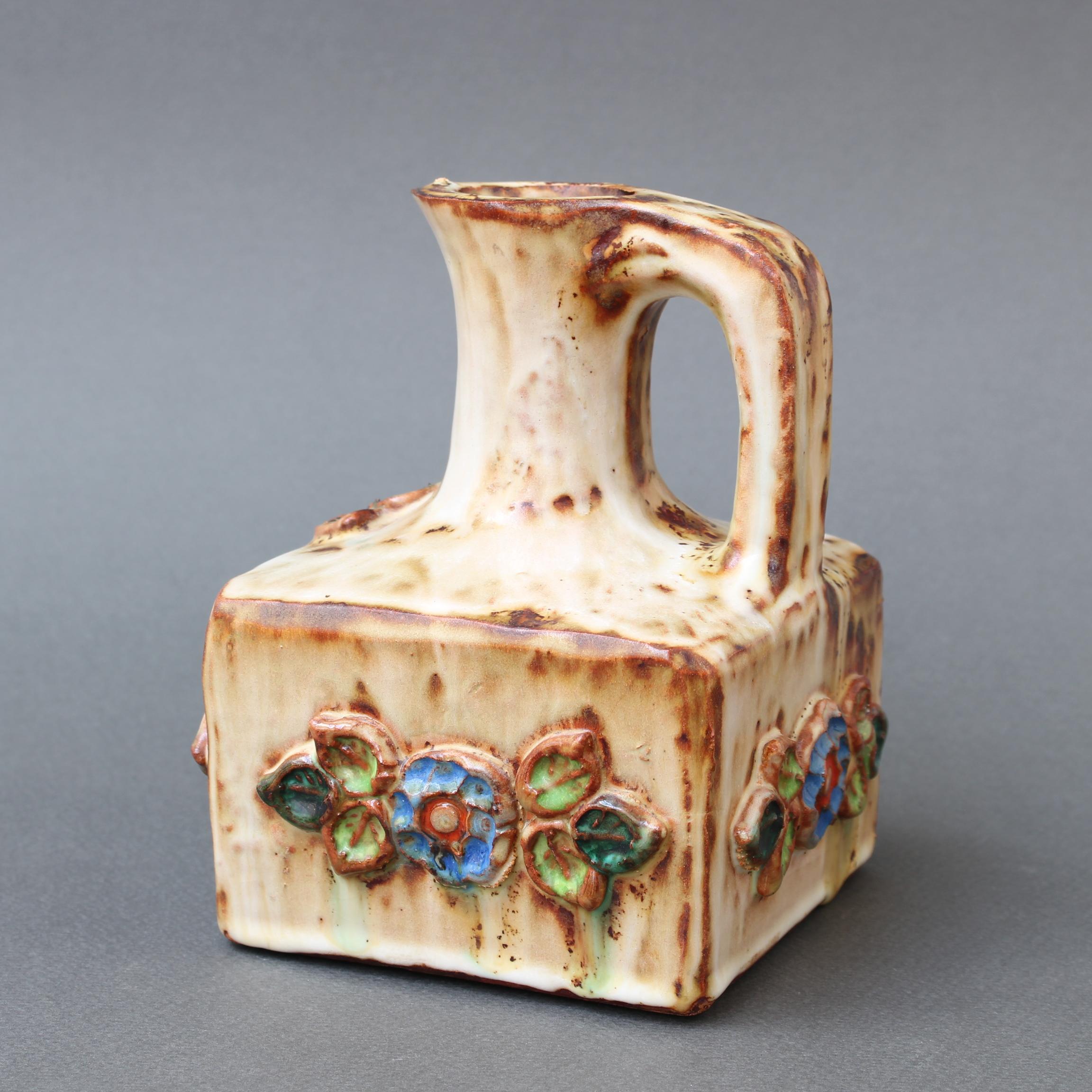 Französischer Keramikkrug der Jahrhundertmitte von La Roue 'circa 1960er Jahre', klein im Angebot 5