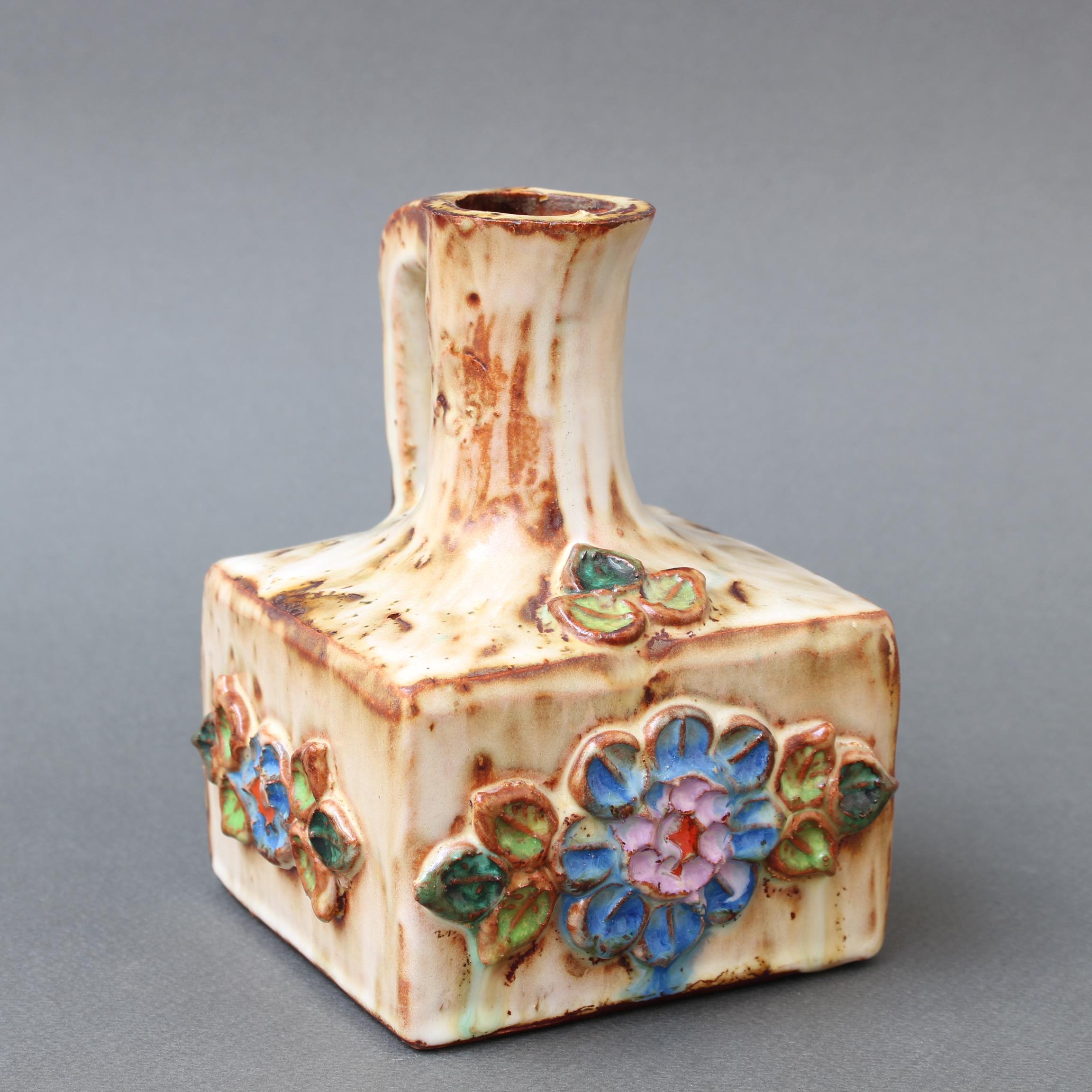 Französischer Keramikkrug der Jahrhundertmitte von La Roue 'circa 1960er Jahre', klein im Angebot 9