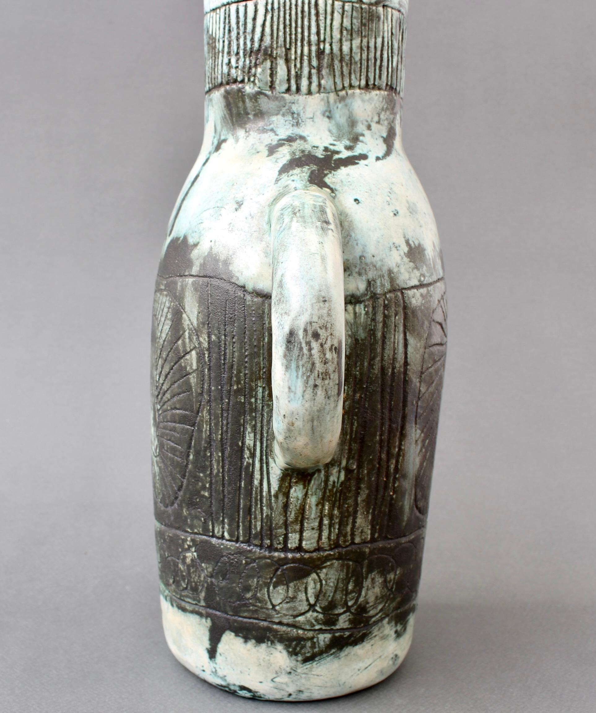 Pichet / Vase en céramique française du milieu du siècle dernier par Jacques Blin et Jean Rustin en vente 2