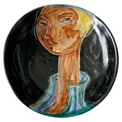 Mid-Century French Ceramic Plate by Naumovitch Gourju, Grand Chêne, Vallauris.