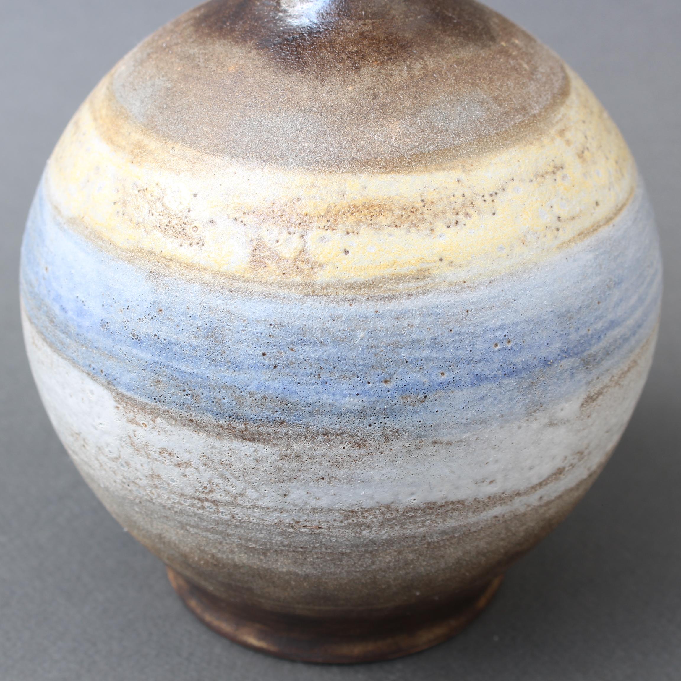 Vase en céramique française du milieu du siècle dernier par Alexandre Kostanda, vers les années 1960 en vente 3