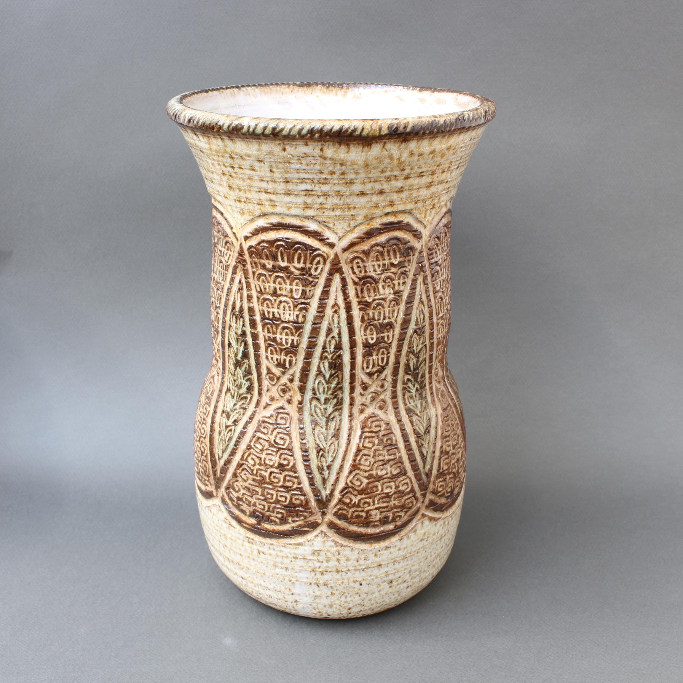 Midcentury French Ceramic Vase by Marcel Giraud, circa 1960s In Good Condition In London, GB