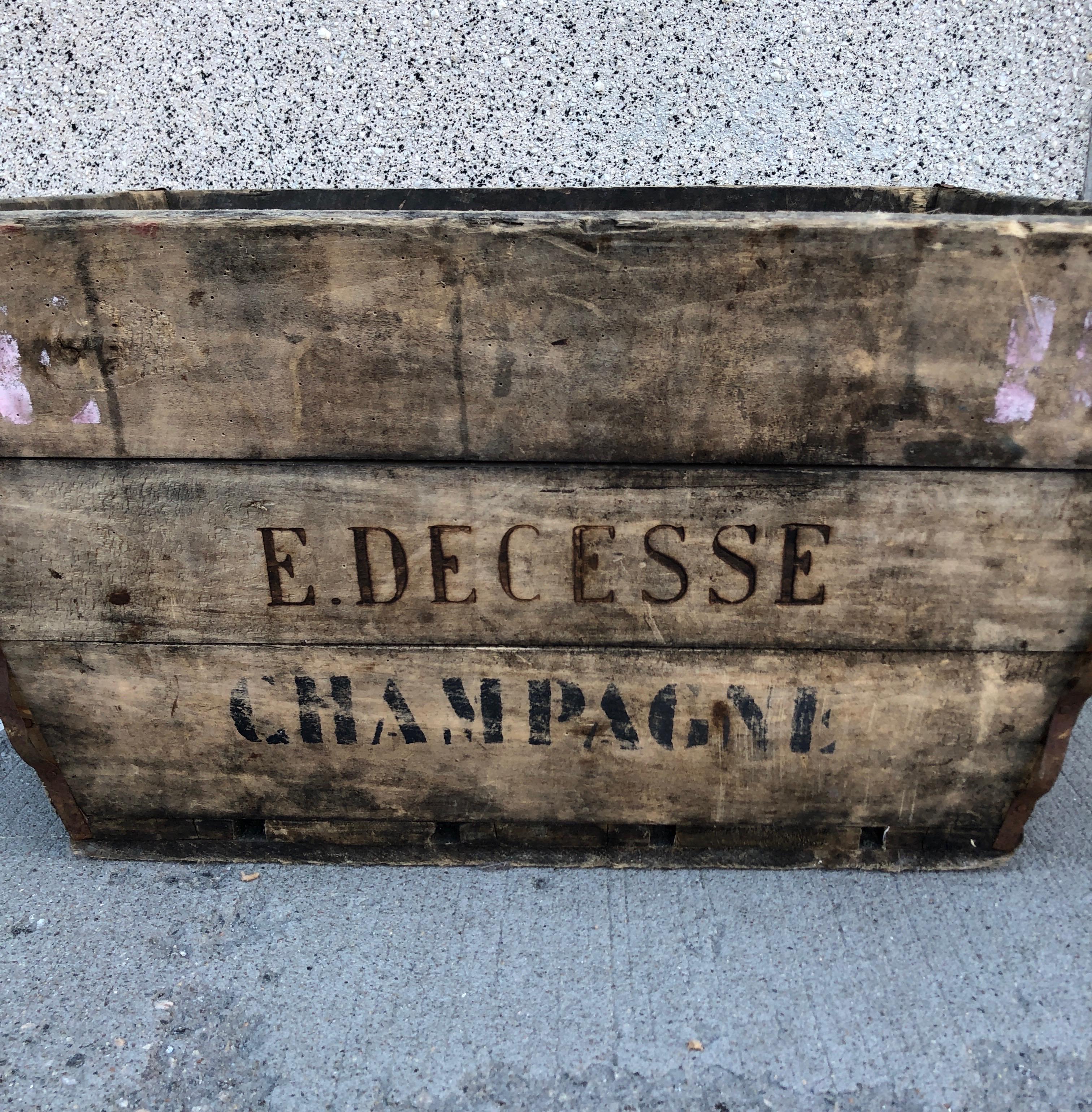 Midcentury French Champagne Harvest Basket In Good Condition In New York, NY