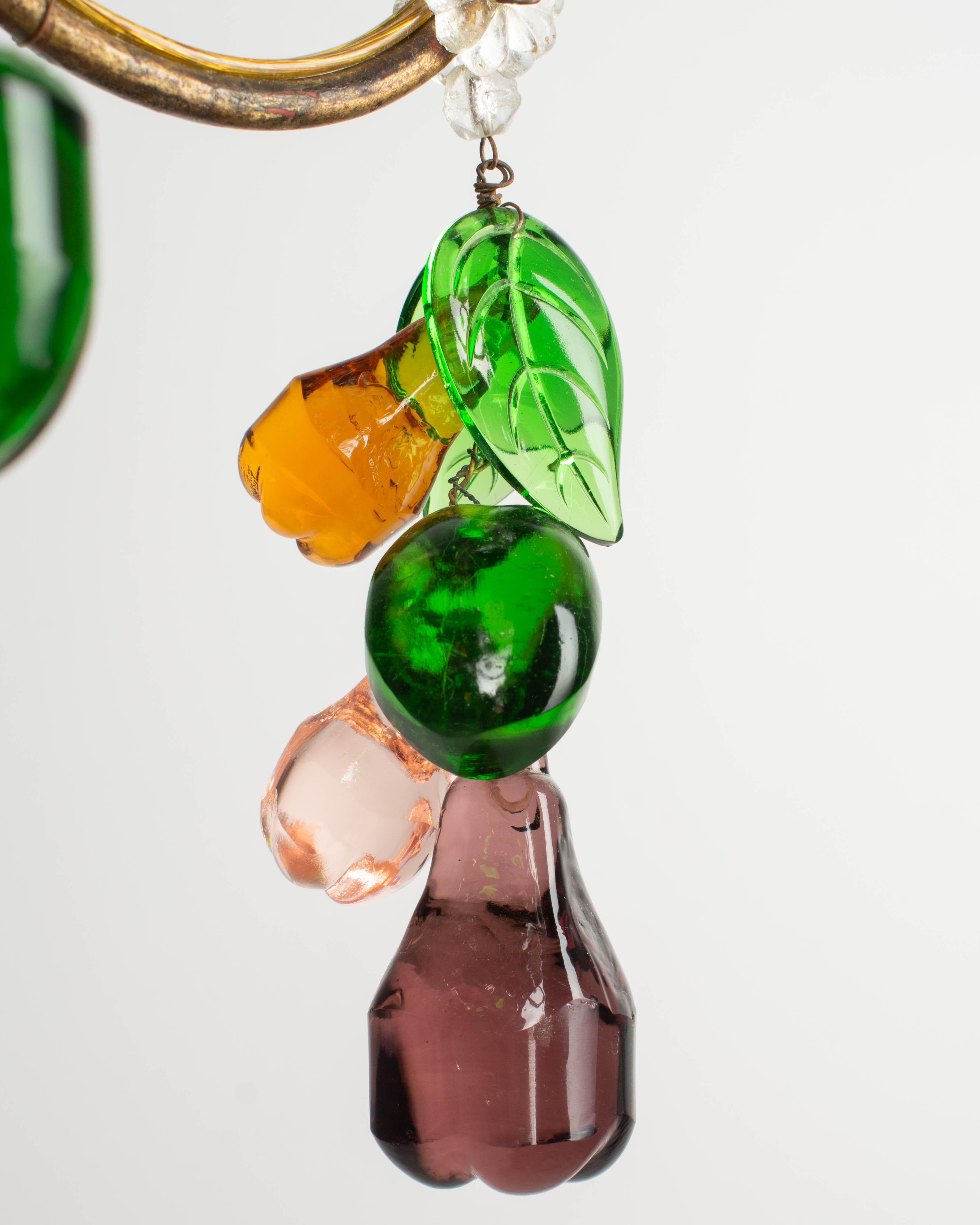 Lustre italien du milieu du siècle avec fruits en verre en vente 4