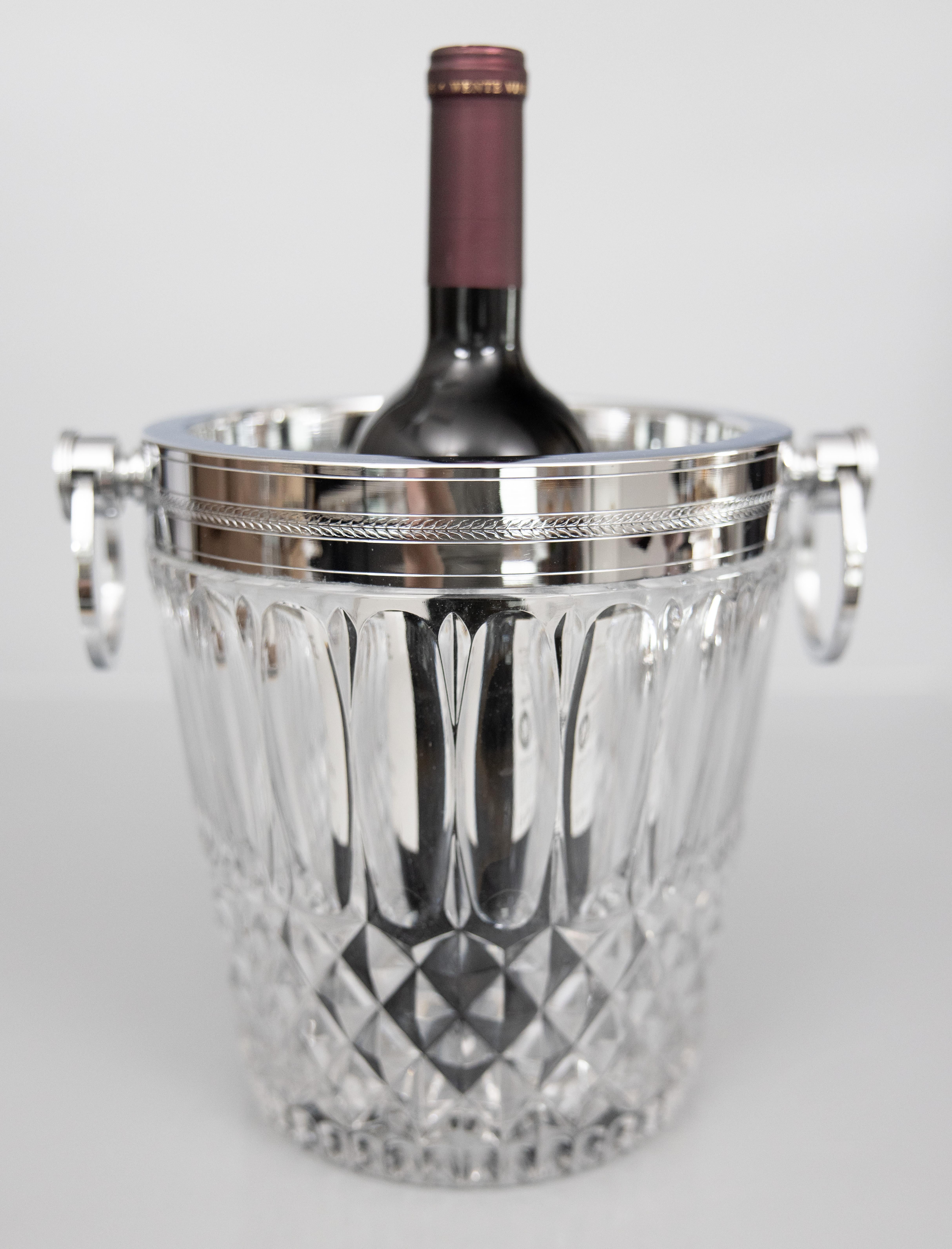 Französischer Champagnerkühler aus Chrom und geschliffenem Kristall aus der Jahrhundertmitte im Angebot 1