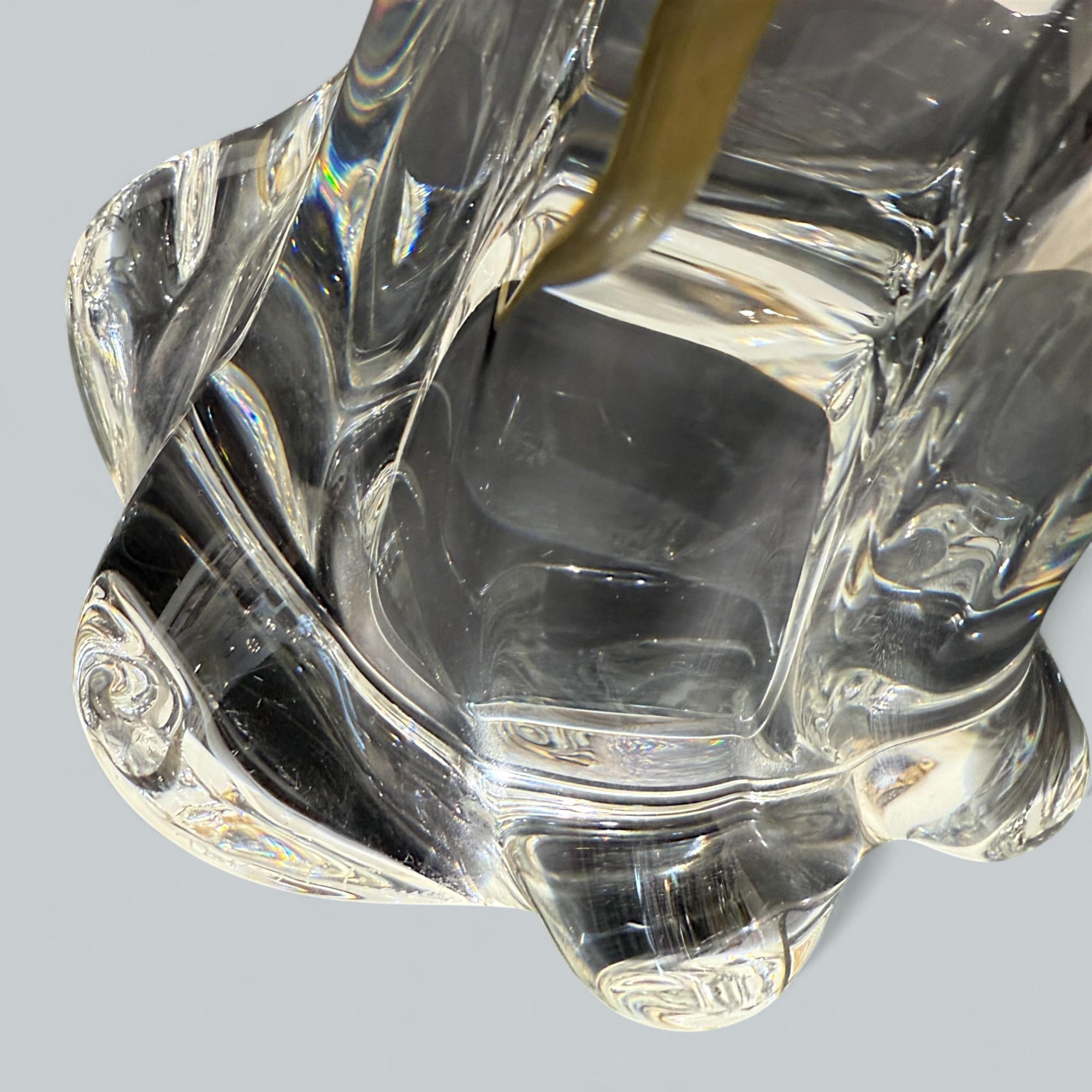 Mid-Century French Crystal Table Lamp from Daum, 20th Century For Sale 8