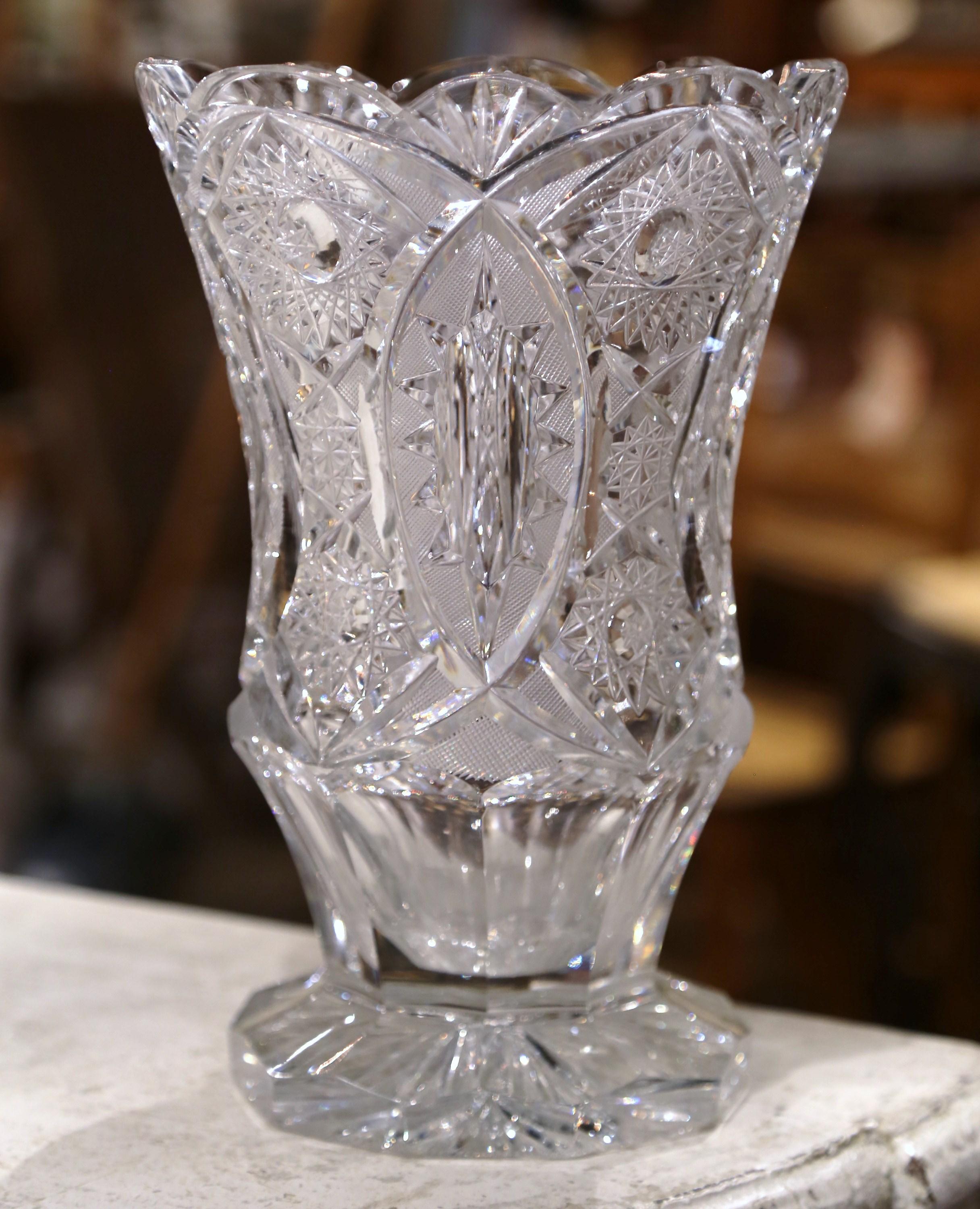 Mid-Century French Cut Crystal Vase with Etched Geometric and Floral Motifs In Good Condition For Sale In Dallas, TX