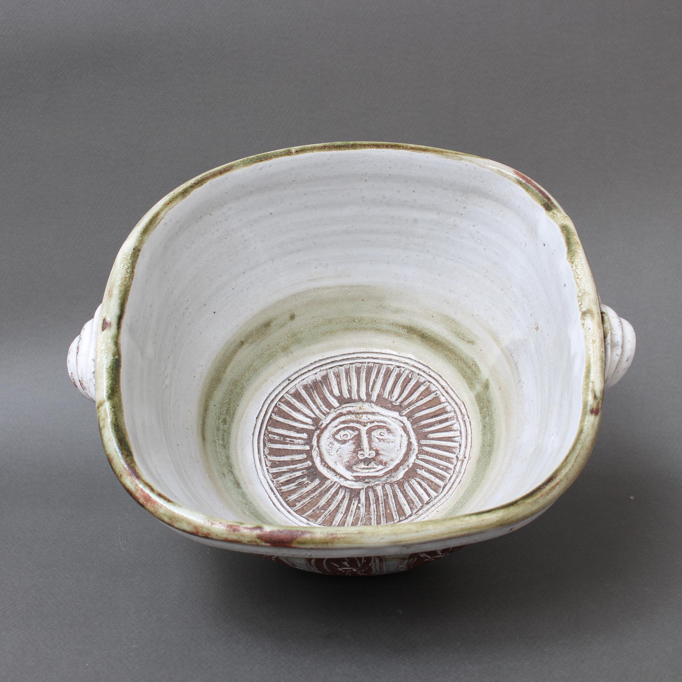 Mid-Century French Decorative Ceramic Bowl by Albert Thiry (circa 1960s) For Sale 1