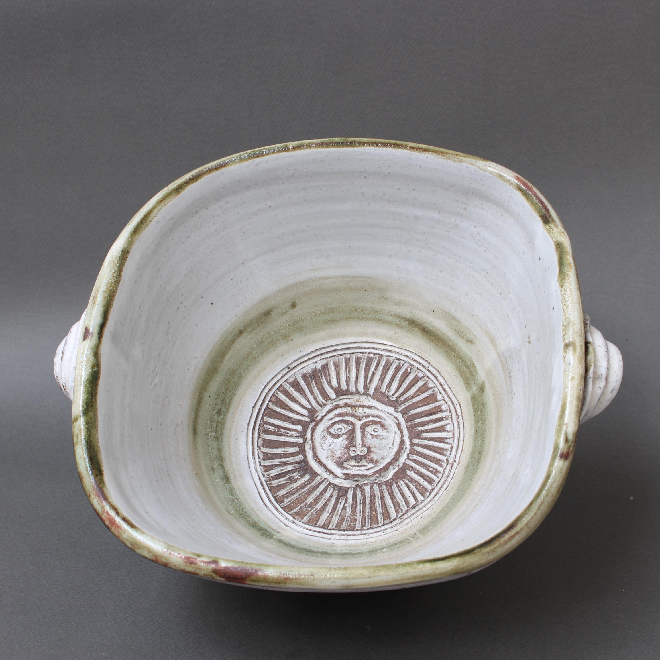 Mid-Century French Decorative Ceramic Bowl by Albert Thiry (circa 1960s) For Sale 2