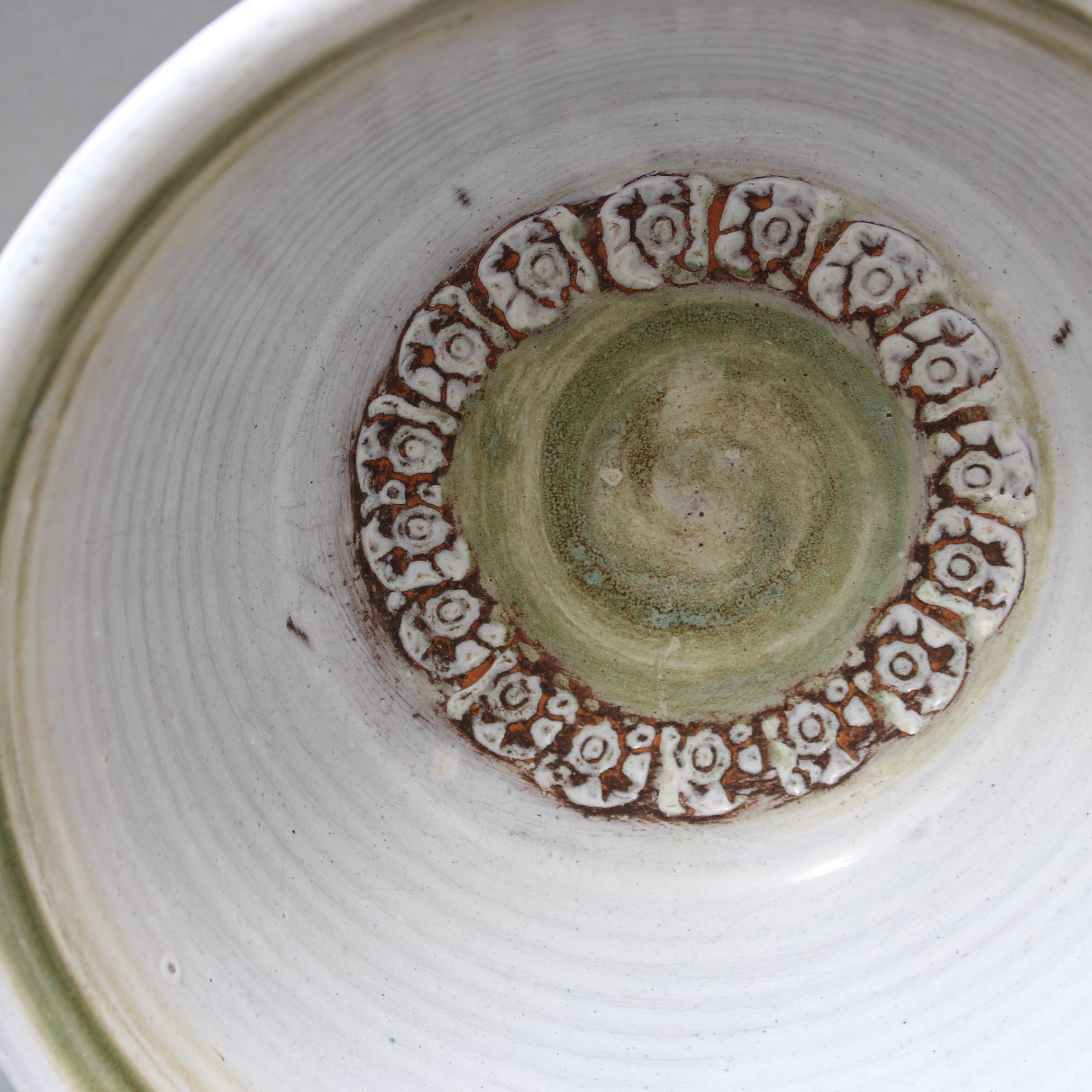 Mid-Century French Decorative Ceramic Bowl by Albert Thiry (circa 1960s) For Sale 5