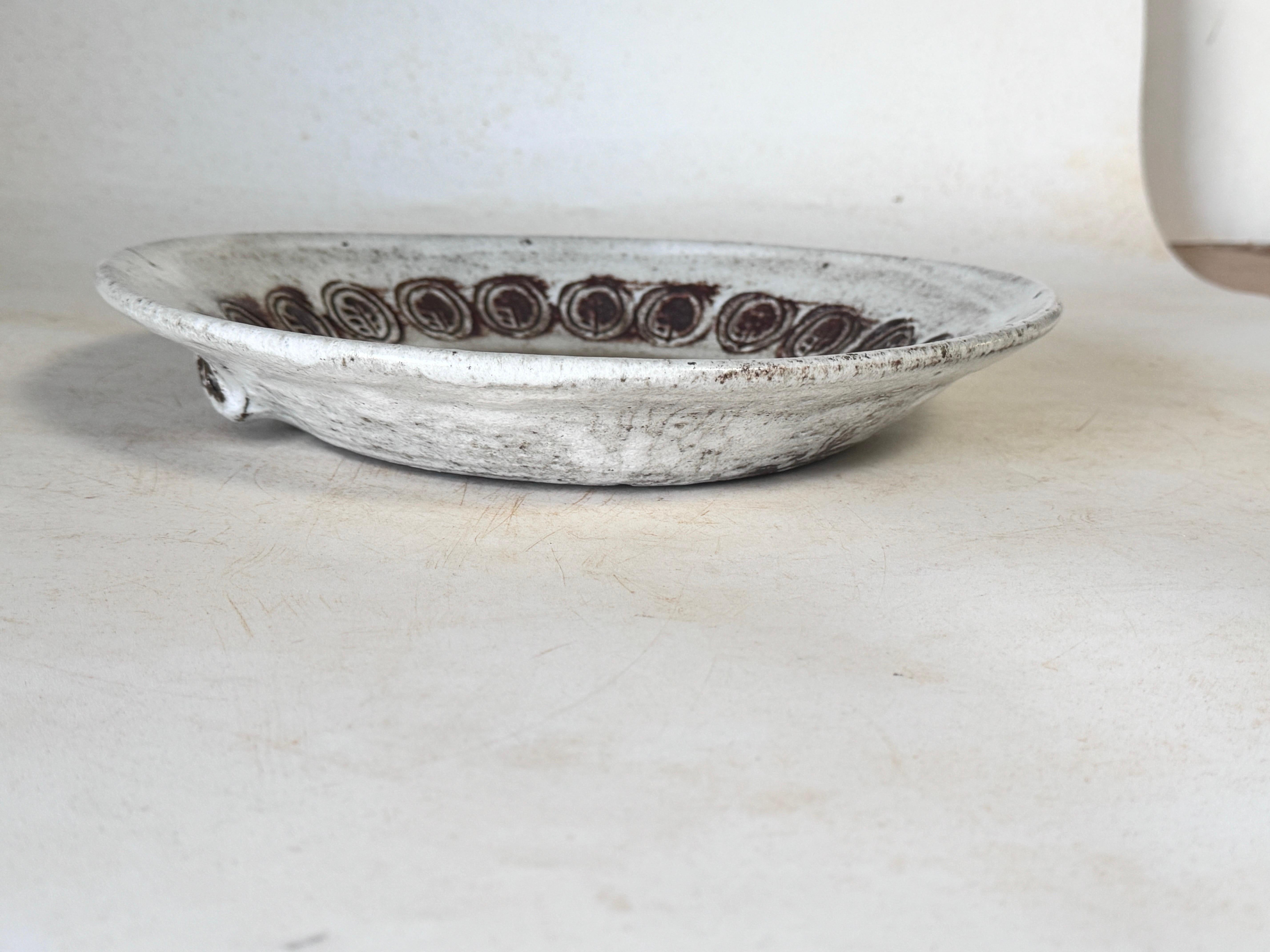 Mid-Century French Decorative Ceramic Dish / Vide-Poche by Albert Thiry C. 1960s For Sale 6
