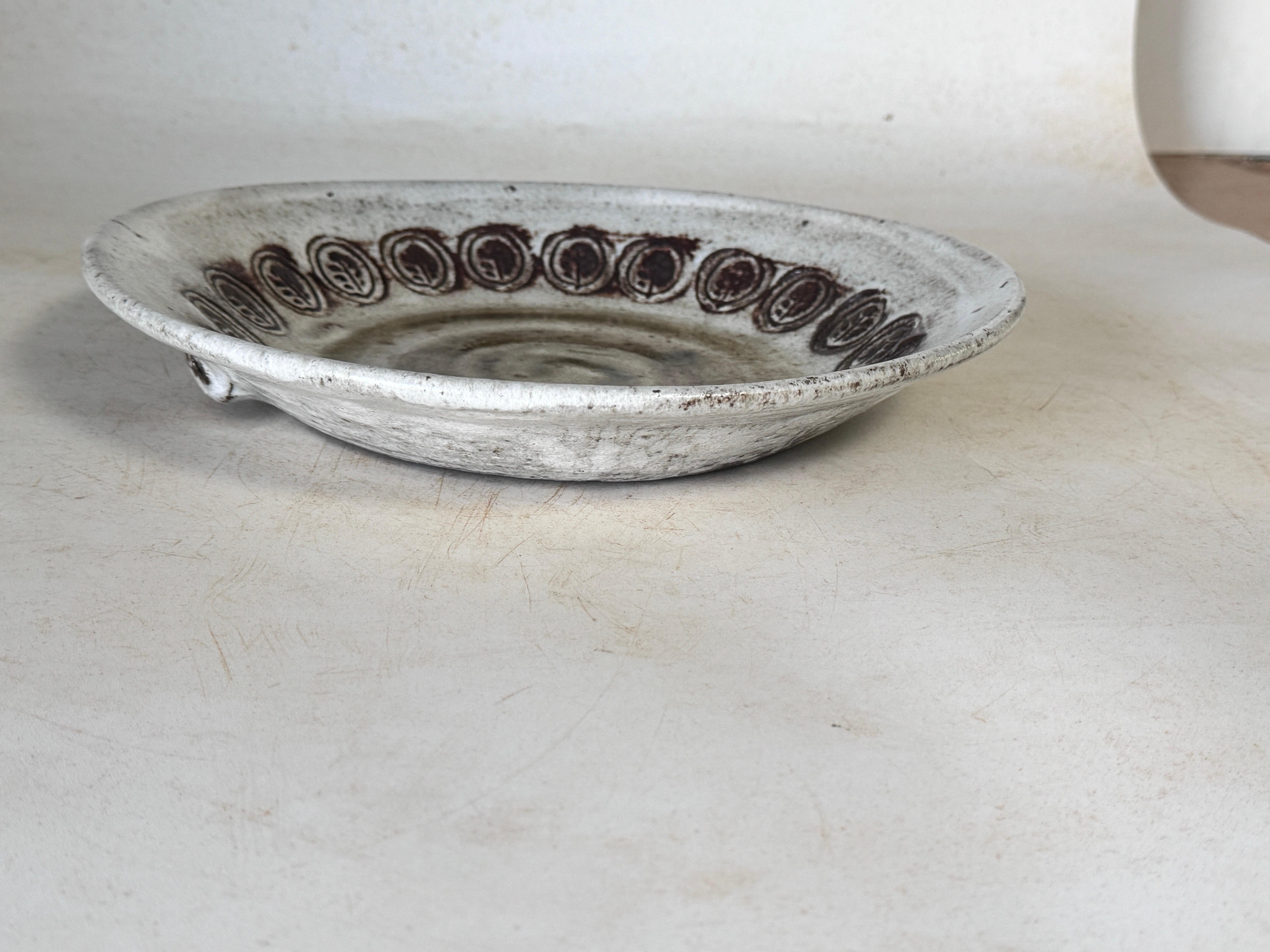 Mid-Century French Decorative Ceramic Dish / Vide-Poche by Albert Thiry C. 1960s For Sale 7
