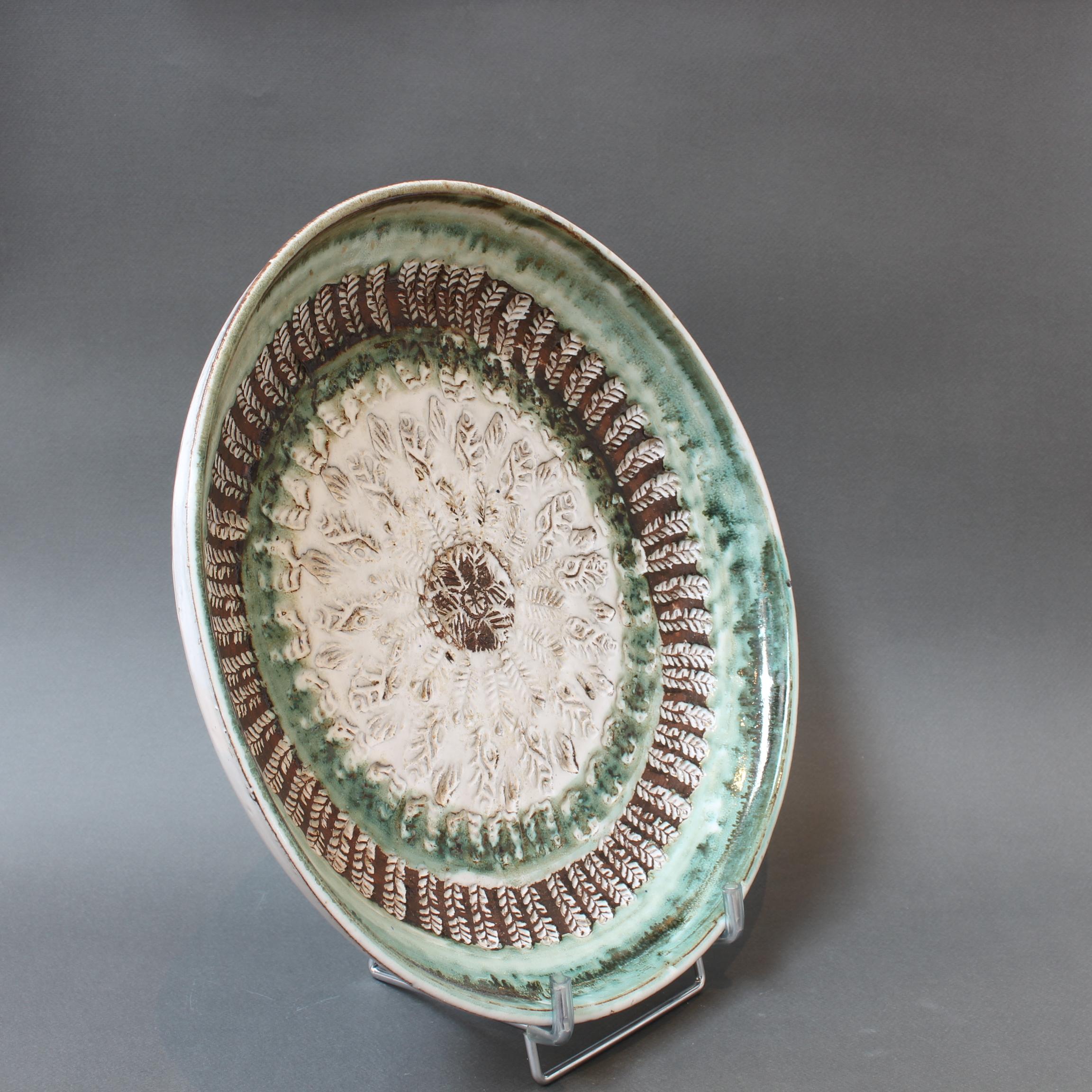 Hand-Painted Mid-Century French Decorative Platter by Albert Thiry (circa 1970s) For Sale