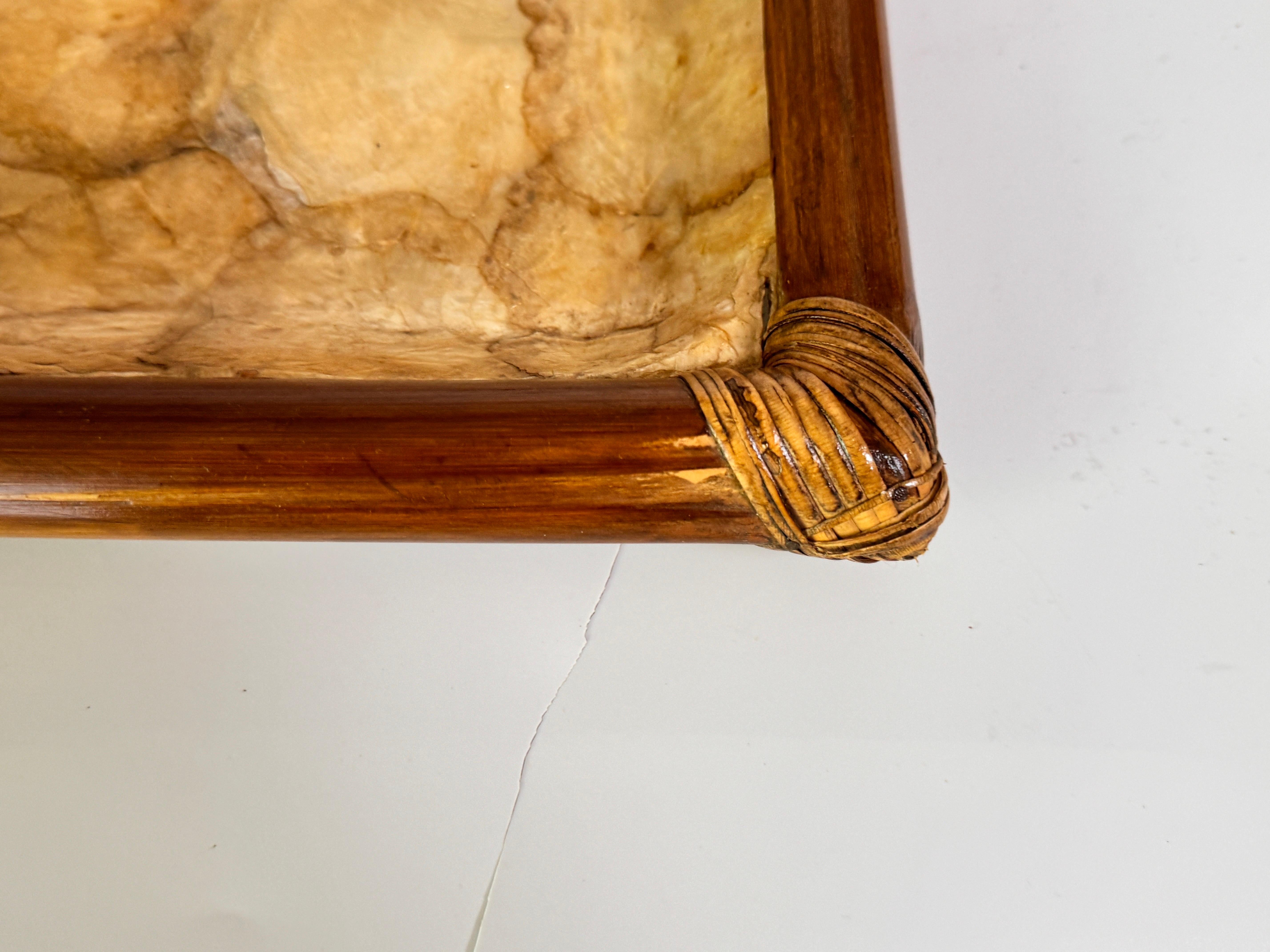 Plato decorativo francés de mediados de siglo de madera y nácar Años 70 en Bueno estado para la venta en Auribeau sur Siagne, FR