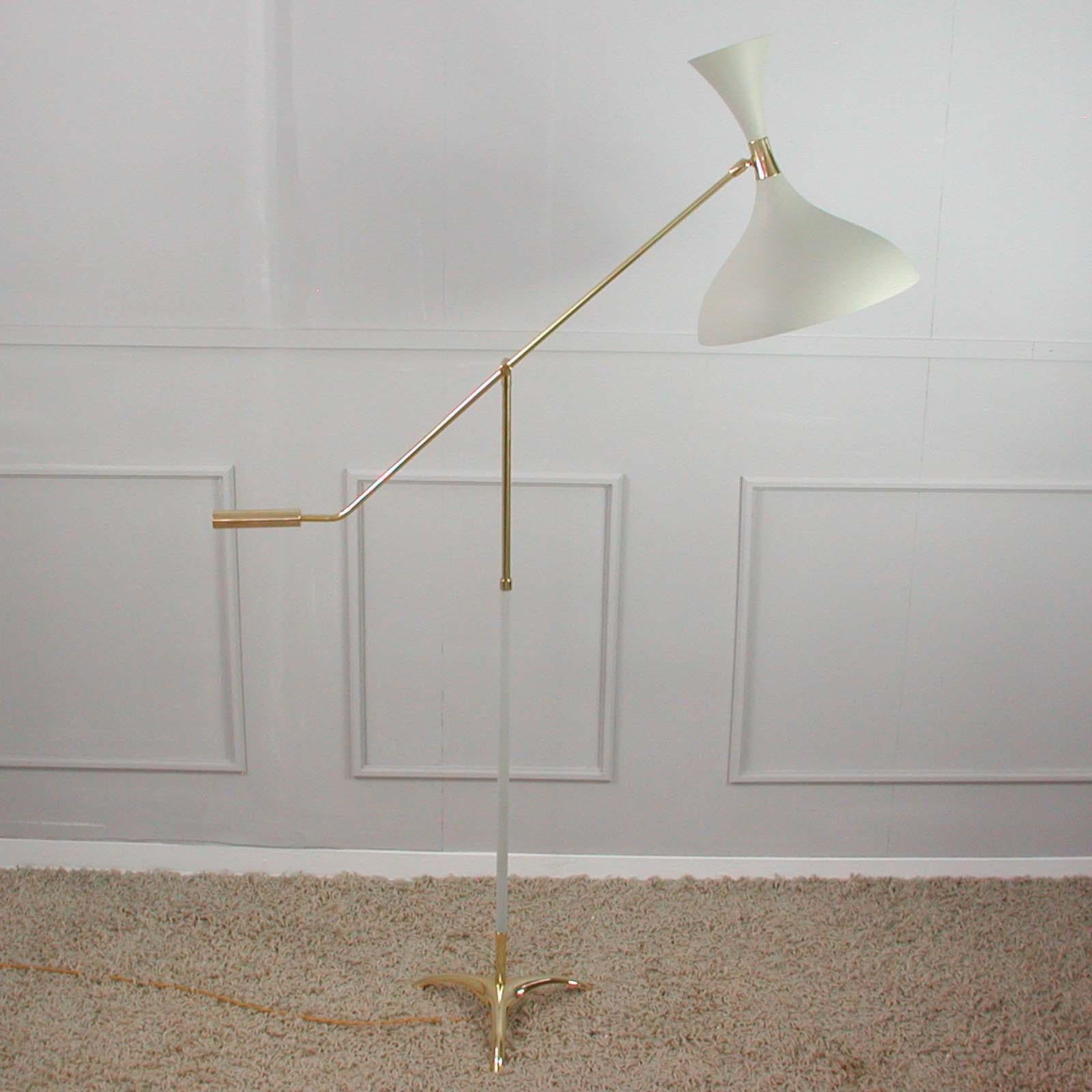 Midcentury French Diabolo Tripod Counterweight Floor Lamp, 1950s 9