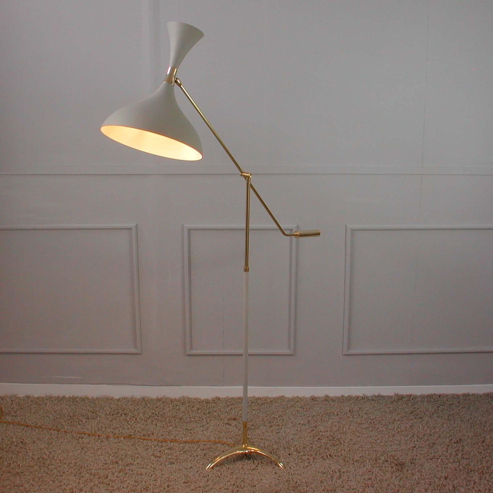 Midcentury French Diabolo Tripod Counterweight Floor Lamp, 1950s 13
