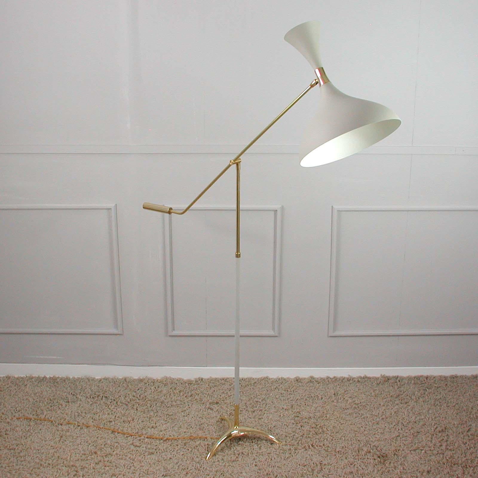 Midcentury French Diabolo Tripod Counterweight Floor Lamp, 1950s 1