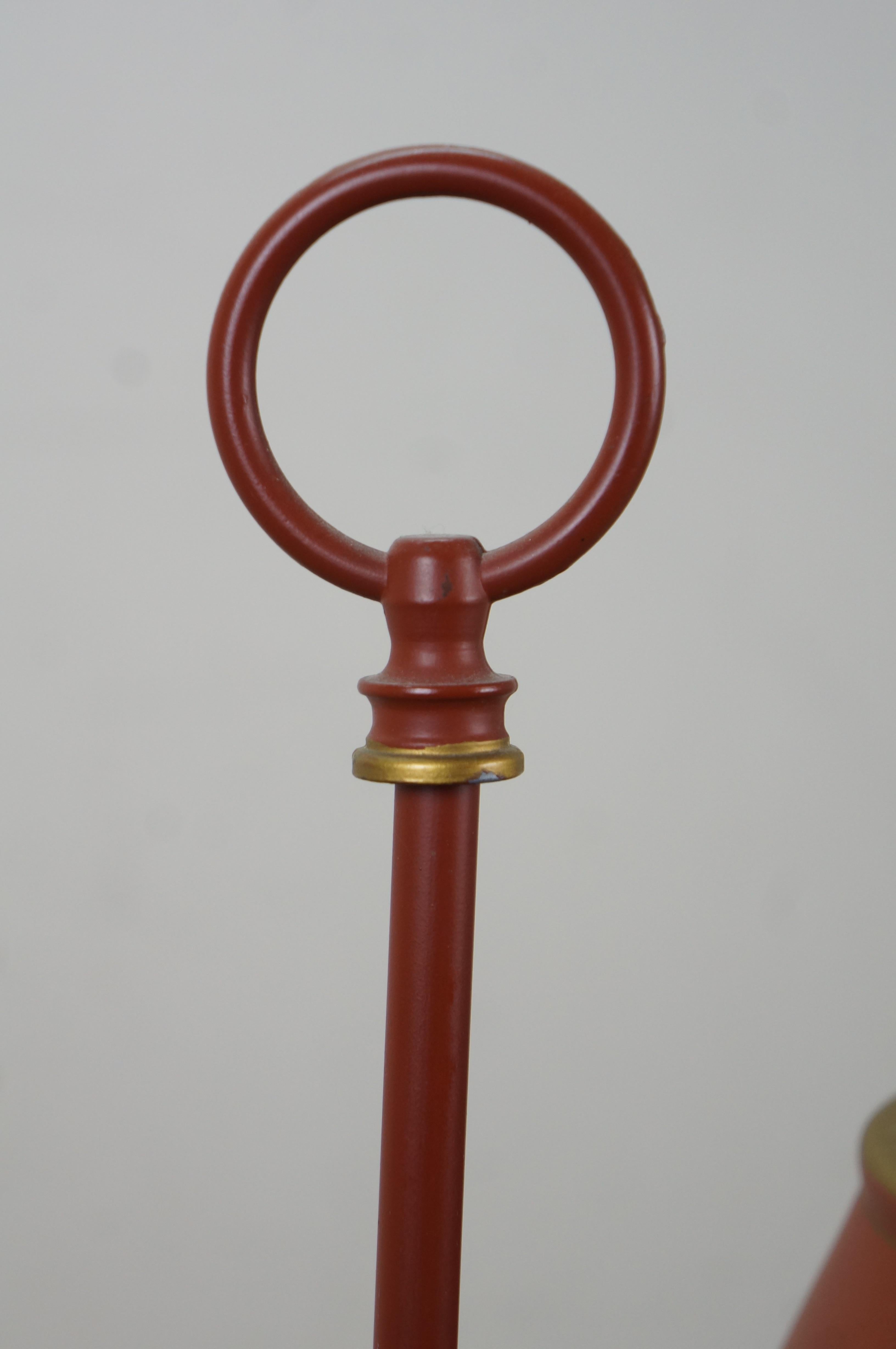 Lámpara de pie de estudiante de metal tole rojo y dorado estilo Imperio francés de mediados de siglo 57 en venta 3
