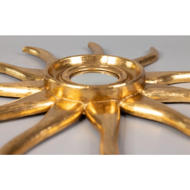 Mid-Century French Giltwood Convex Sunburst Starburst Mirror In Good Condition In Pearland, TX