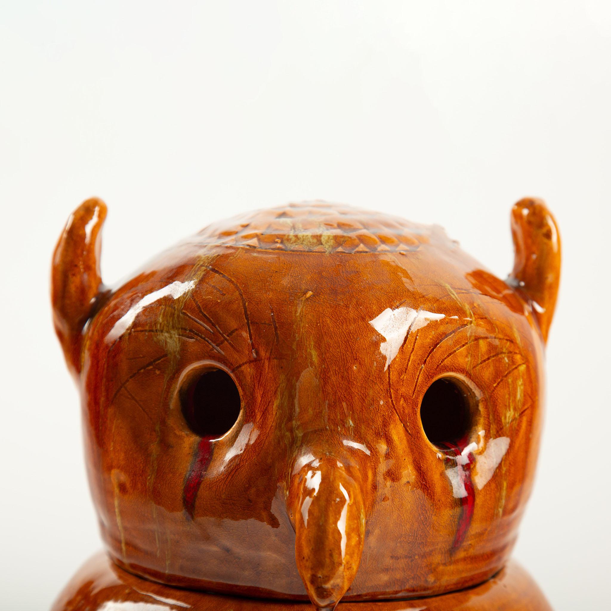 Mid-Century moderno Lampada gufo in ceramica smaltata francese di metà secolo in vendita