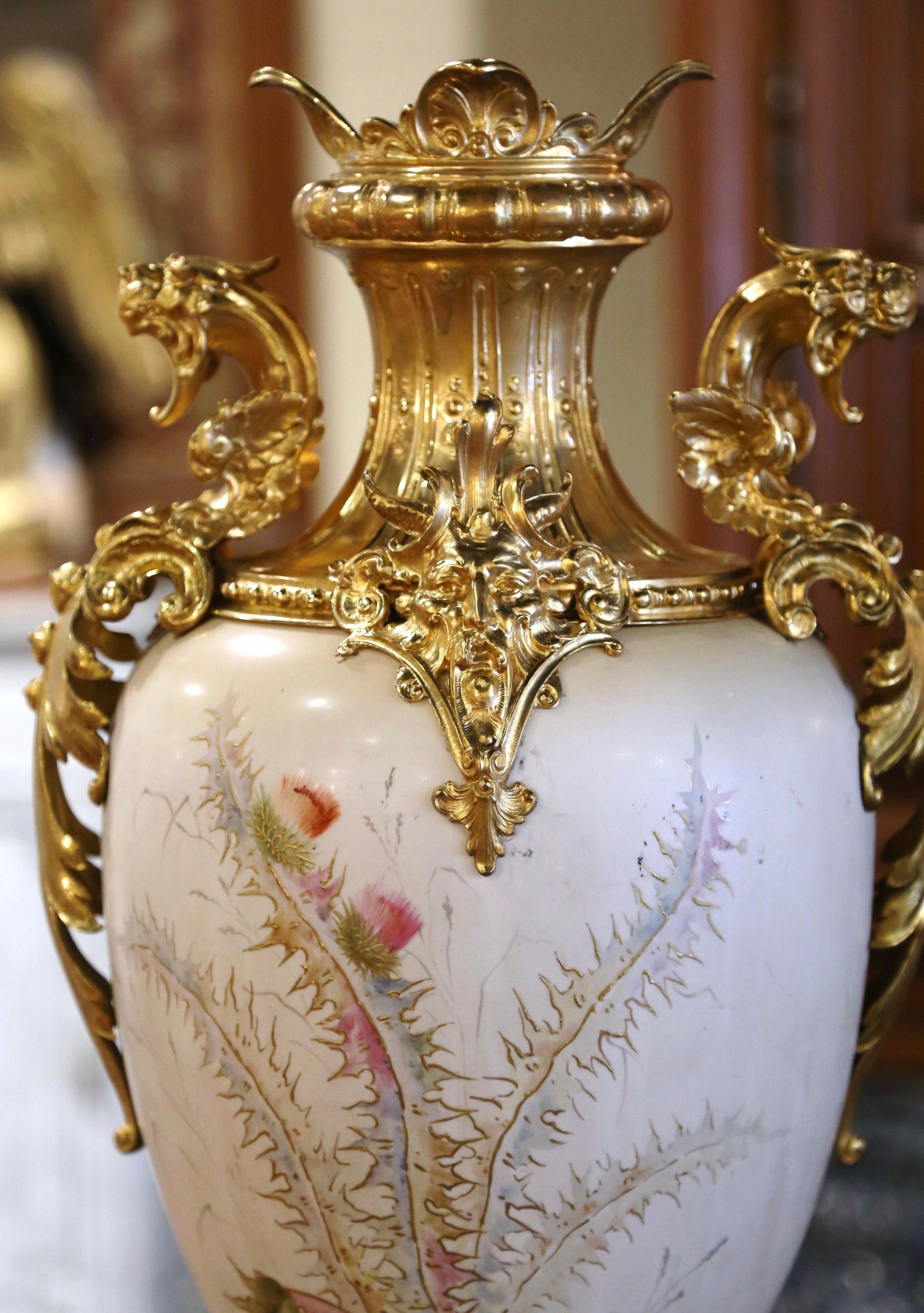 Mid-Century French Gold Plated Brass and Painted Porcelain Urn with Foliage For Sale 4