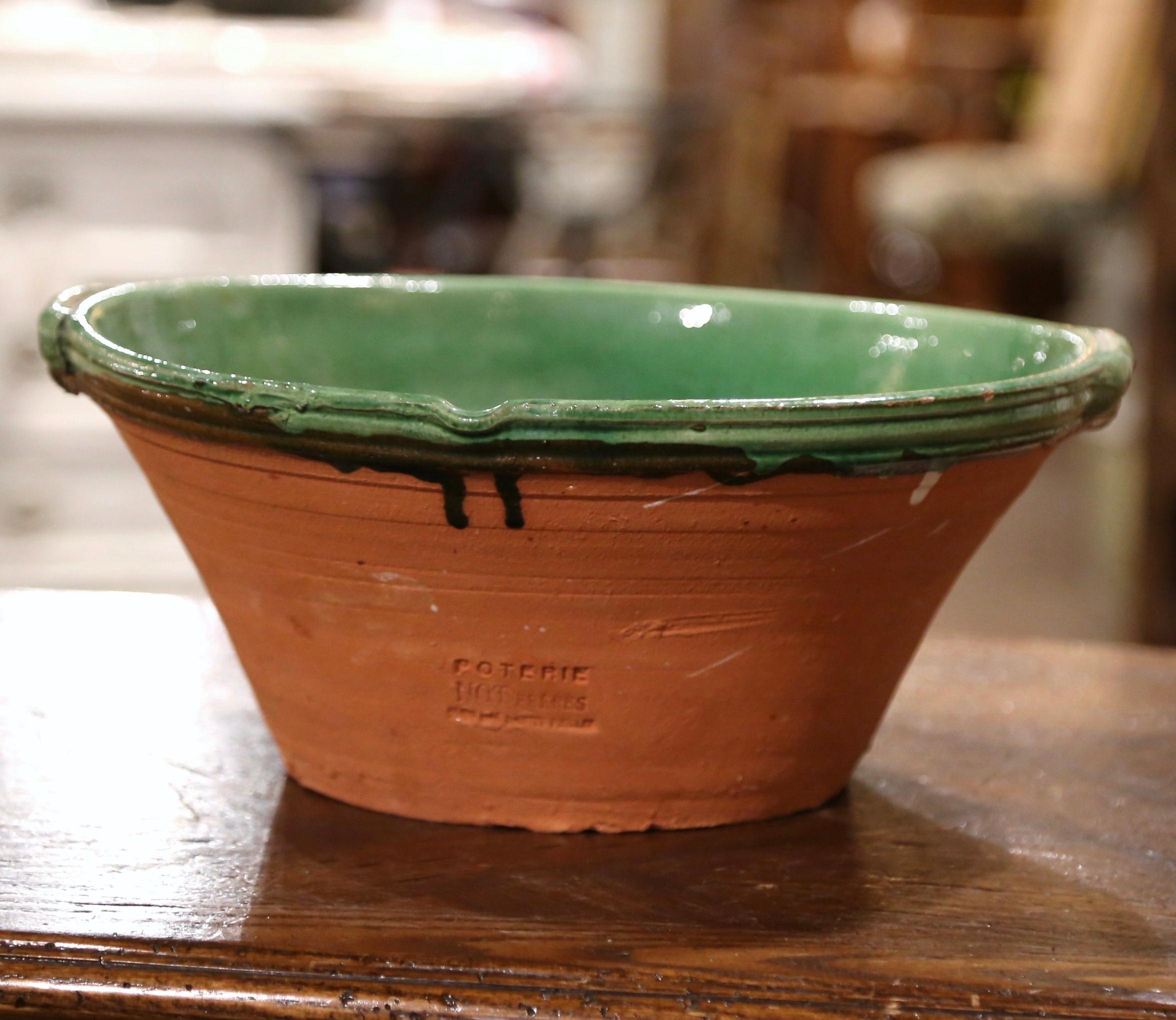 Hand-Carved Mid-Century French Green Glazed Terracotta Decorative Bowl from Provence For Sale
