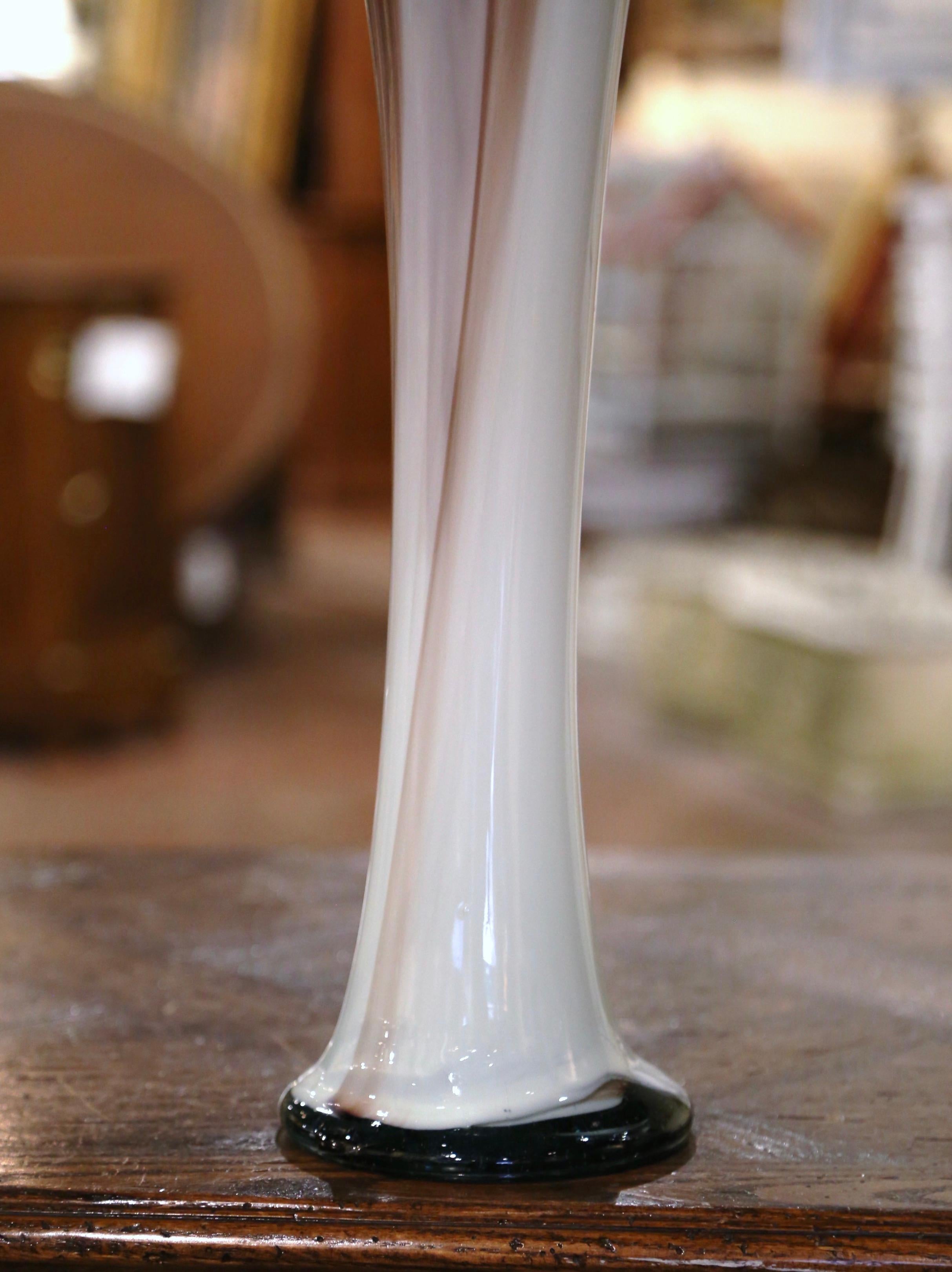 clear swung glass vase