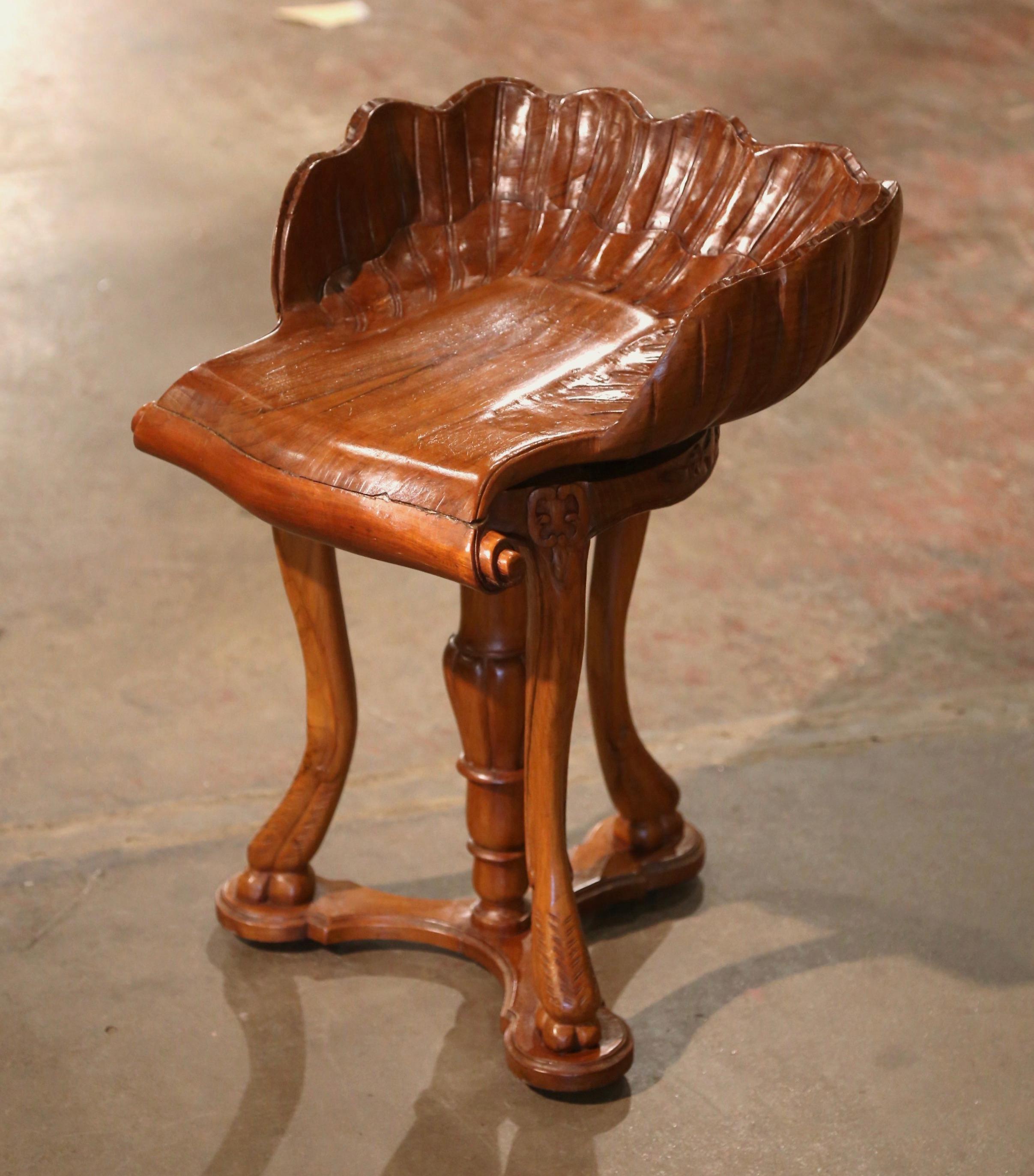 20th Century Mid-Century French Hand Carved Chestnut Piano Grotto Stool with Shell Motif For Sale