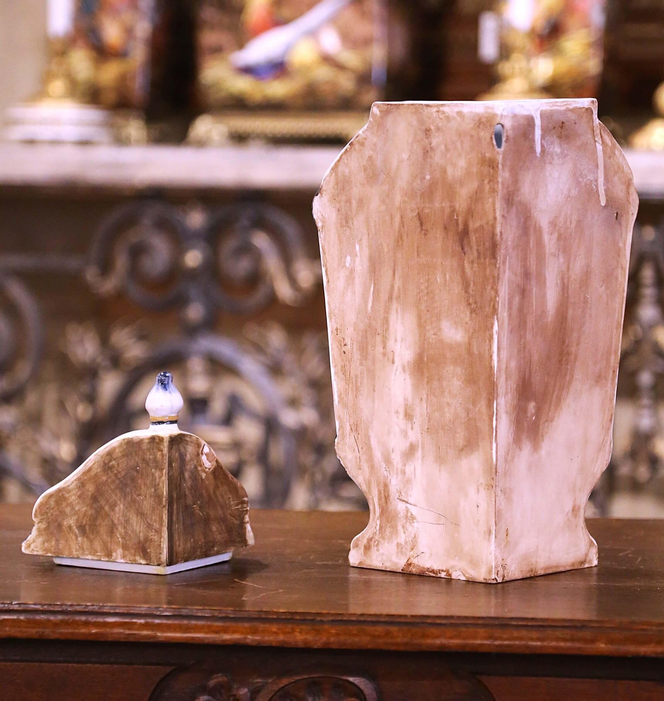 Französischer handbemalter Eckschrank Desvres aus Fayence mit Lavabo-Brunnen aus der Mitte des Jahrhunderts im Angebot 6
