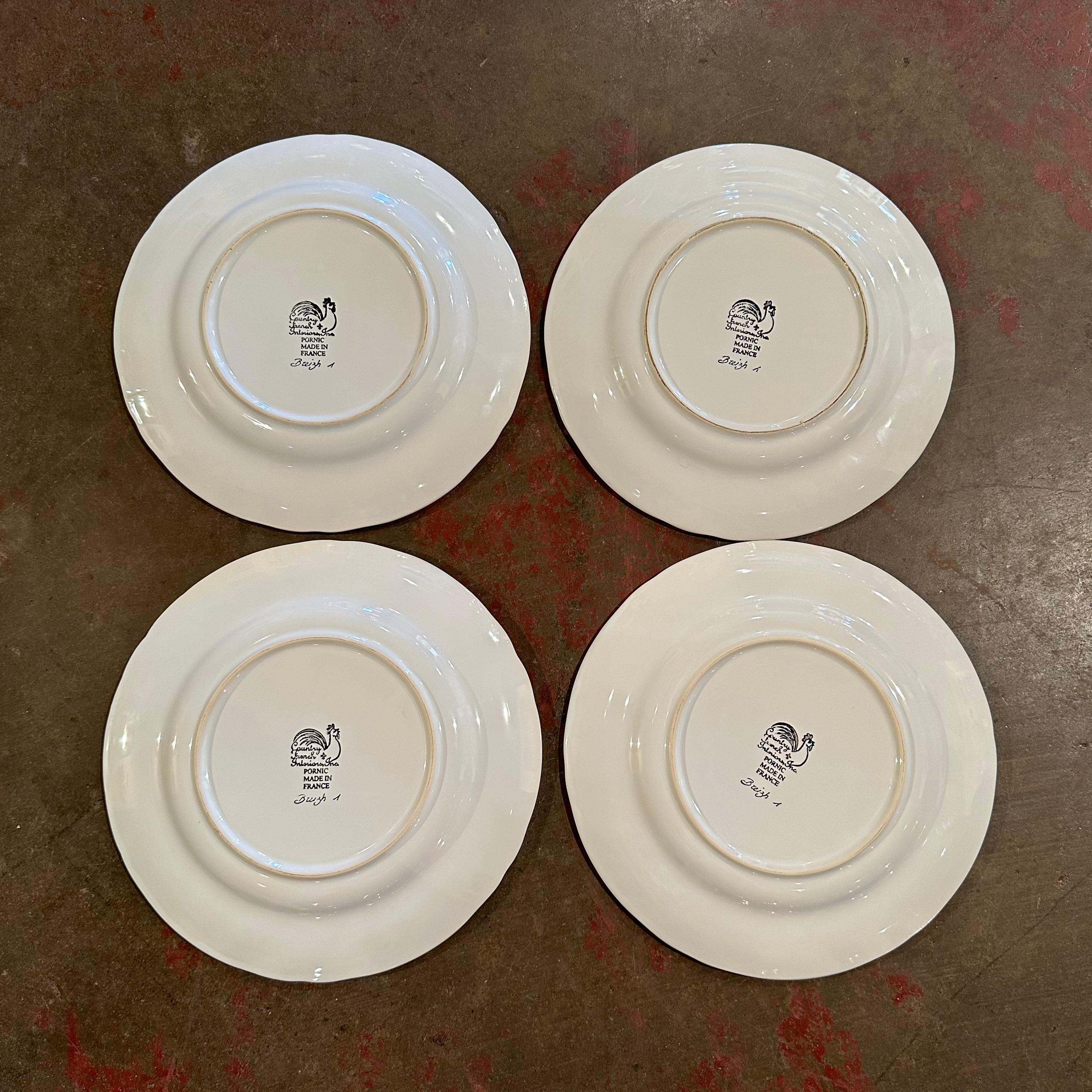 Mid-Century French Hand Painted Quimper Plates Stamped Pornic, Set of 4 For Sale 2