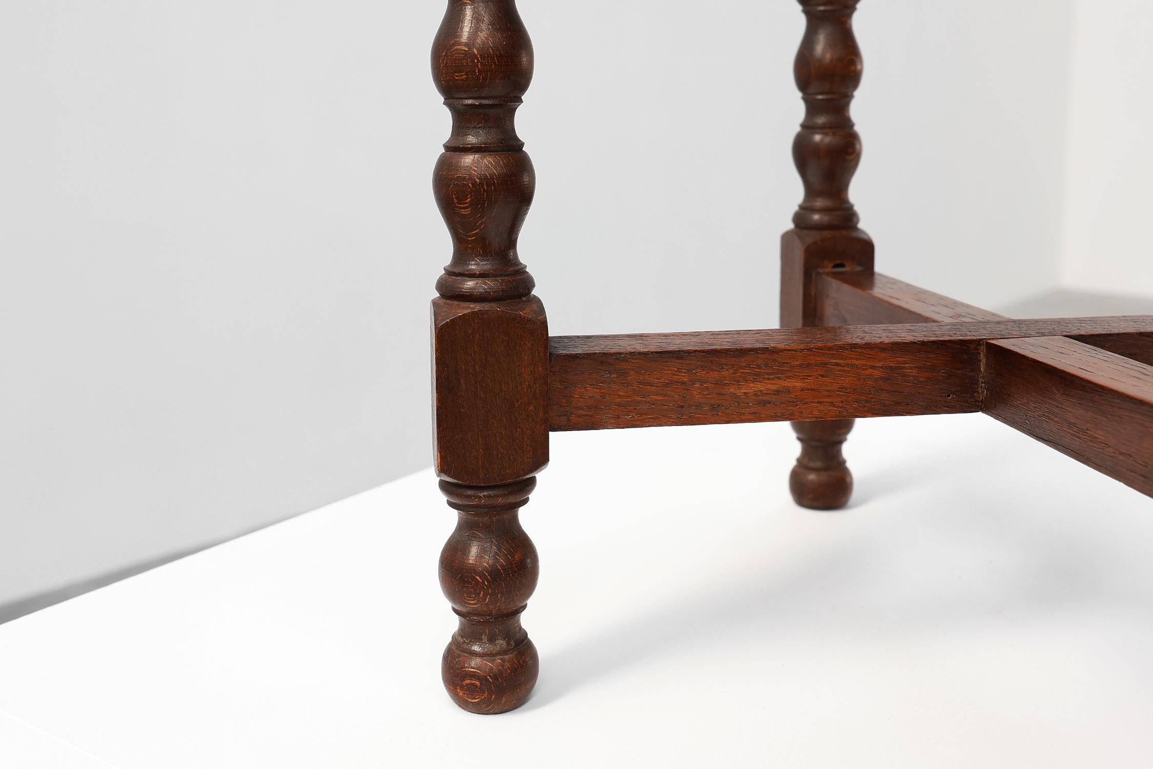Oak Mid-century French hexagonal turned legs oak side table, France 1940s For Sale