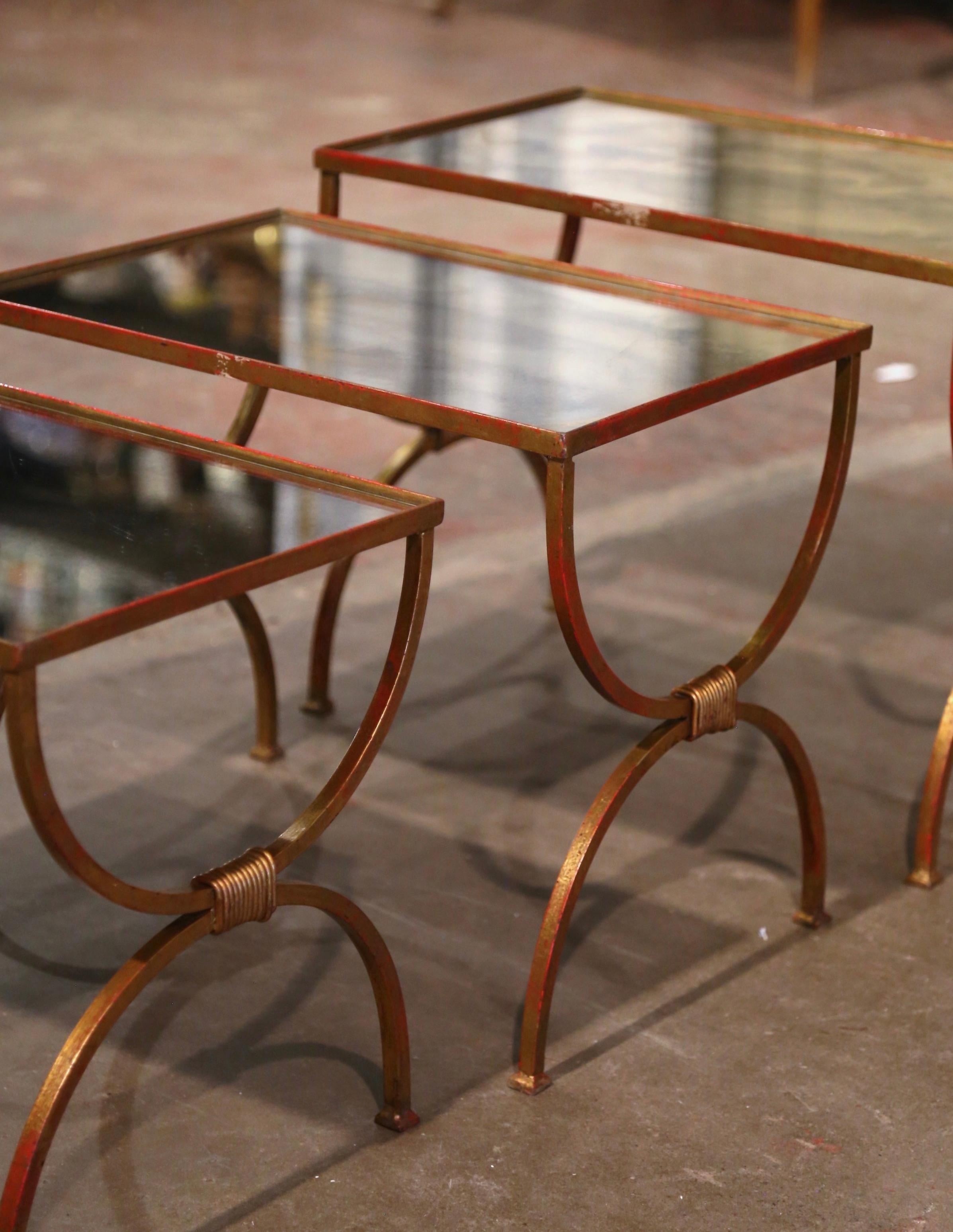 Mid-Century French Iron and Mirrored Glass Curule Nesting Tables, Set of 3 For Sale 5