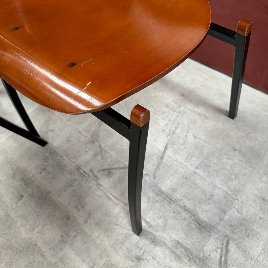 Französische Wackelstühle aus der Mitte des Jahrhunderts im Angebot 5