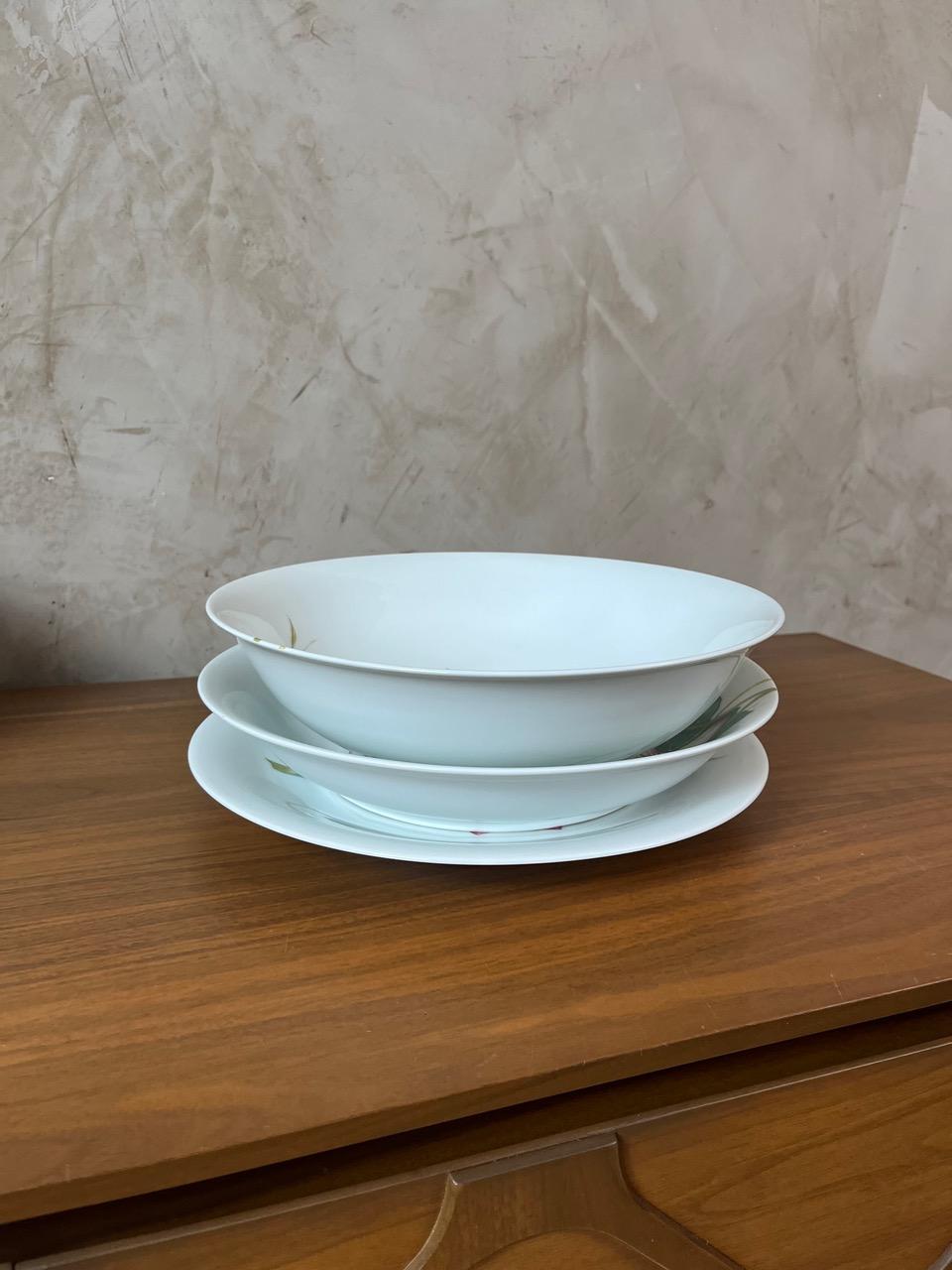Mid-century French Limoges Porcelain Serving Pieces, 1950s For Sale 8