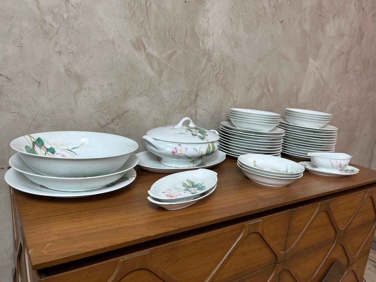 Mid-century French Limoges Porcelain Serving Pieces, 1950s For Sale 1