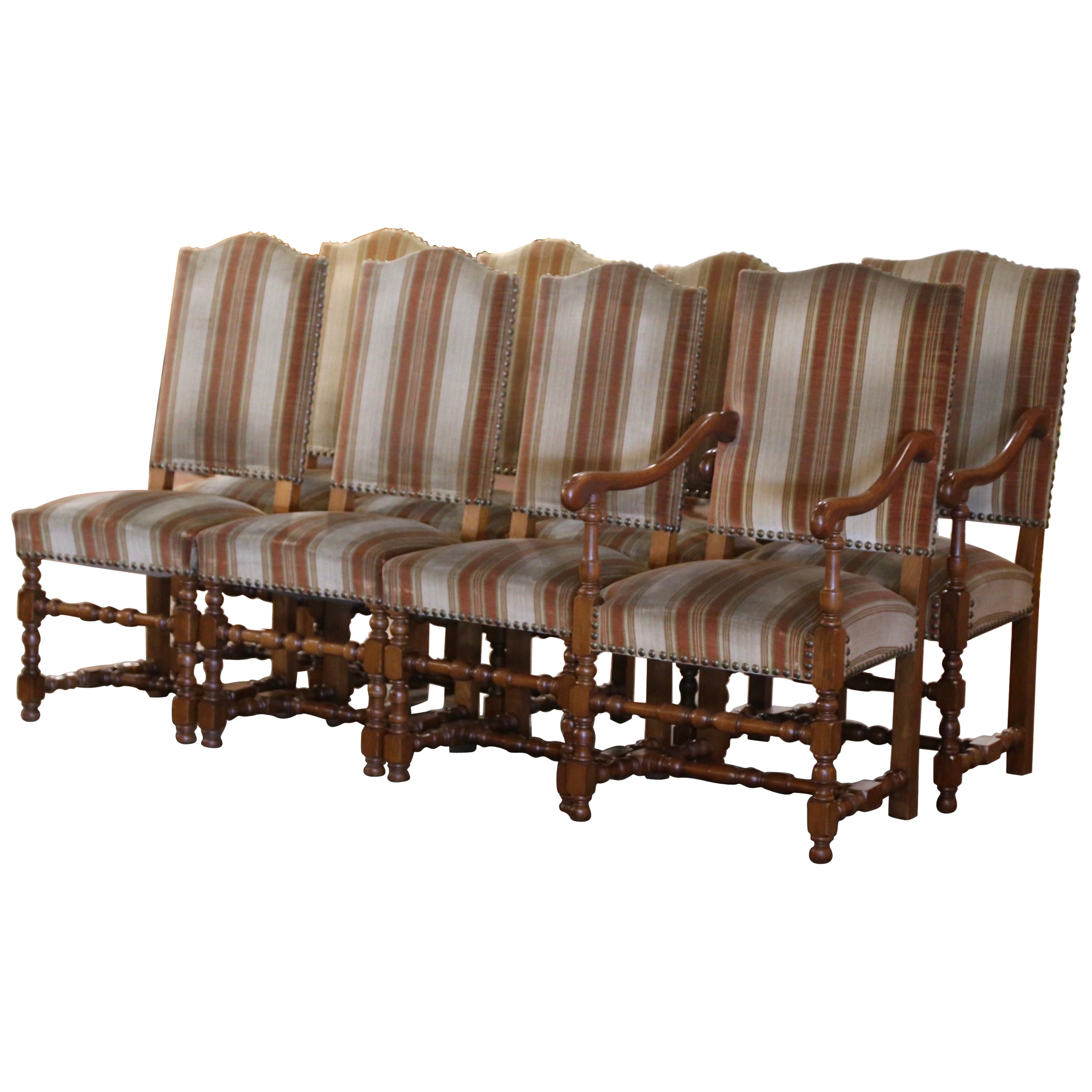 Mid-Century French Louis XIII Carved Oak Dining Chairs 
Armchairs, Suite of 8