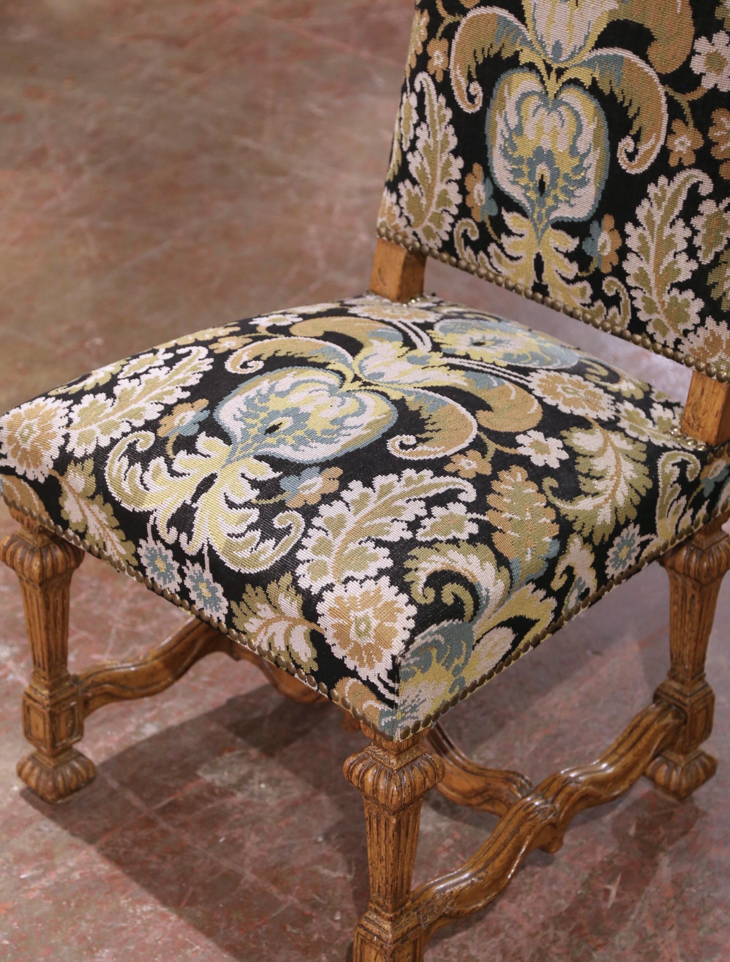 Mid-Century French Louis XIV Carved Oak Upholstered Dining Chairs, Set of Six In Excellent Condition For Sale In Dallas, TX