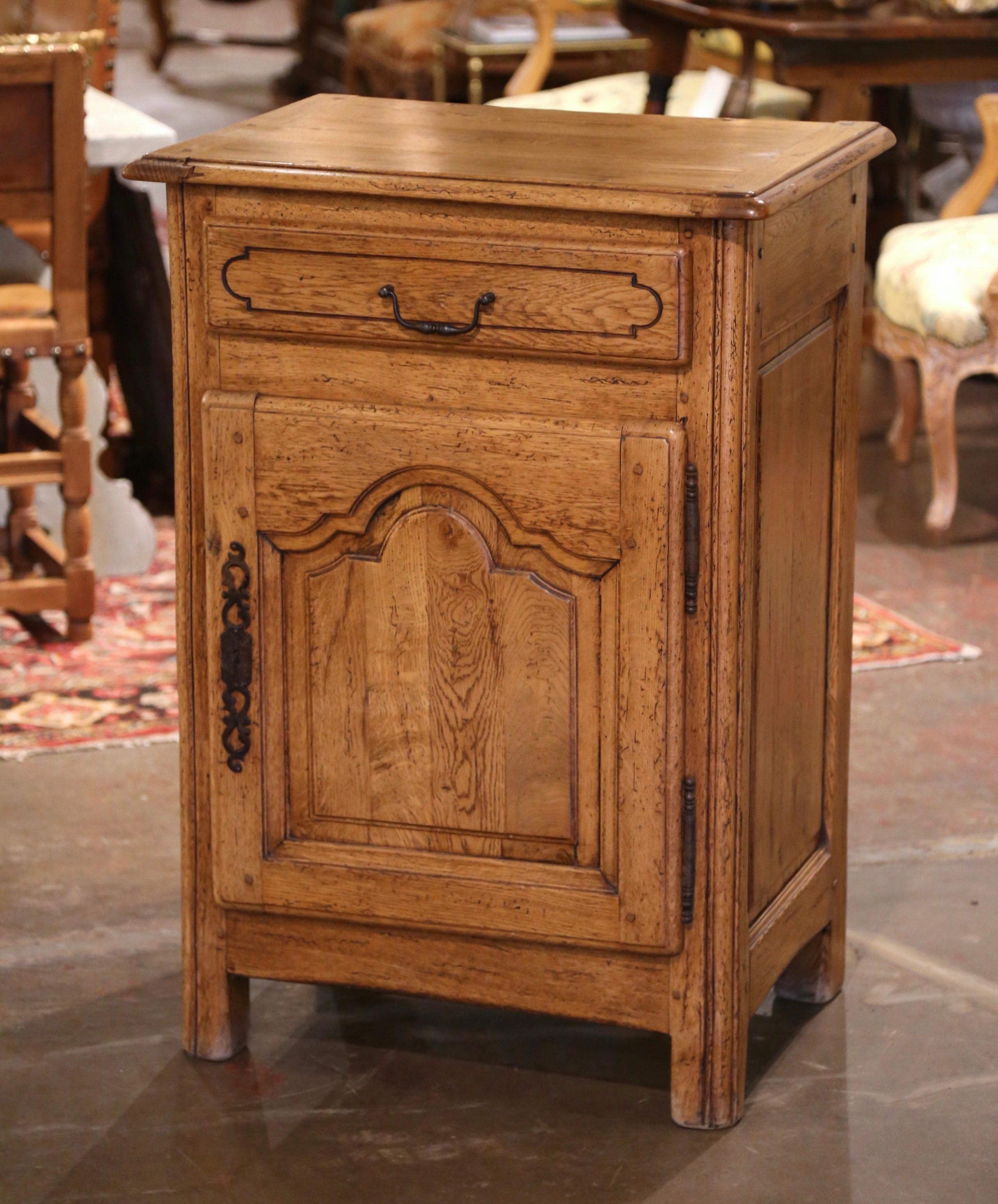 Mid-Century French Louis XIV Oak Confiturier Jelly Cabinet from Normandy In Excellent Condition For Sale In Dallas, TX